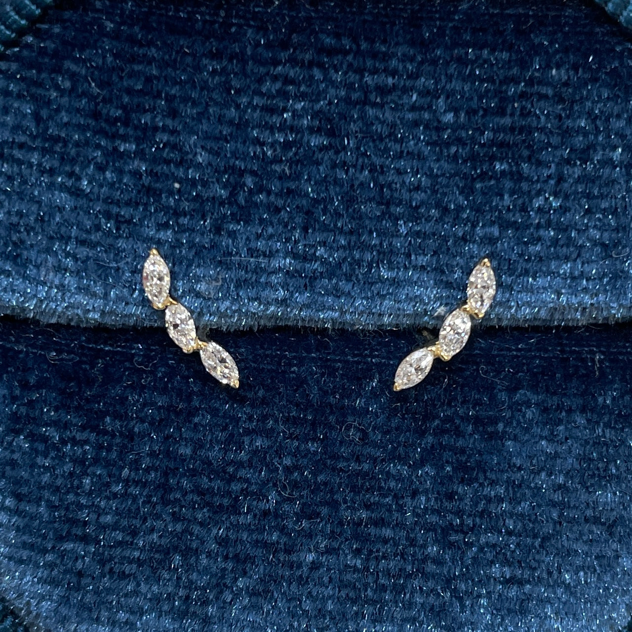 Lab diamond marquise 0.09ct trio stud earring-each