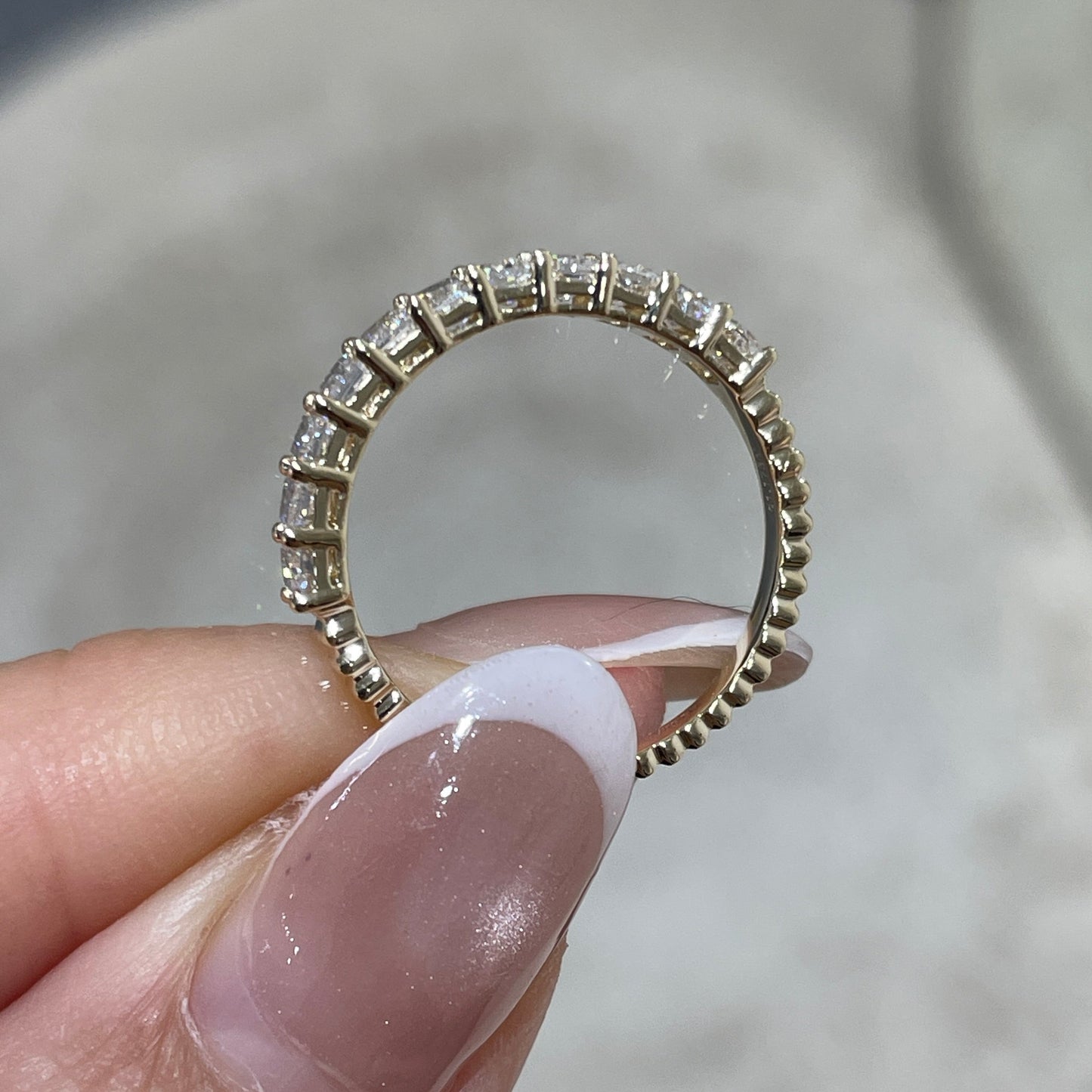 9k Lab diamond Radiant cut 1.1ct half eternity straight vertical line band ring
