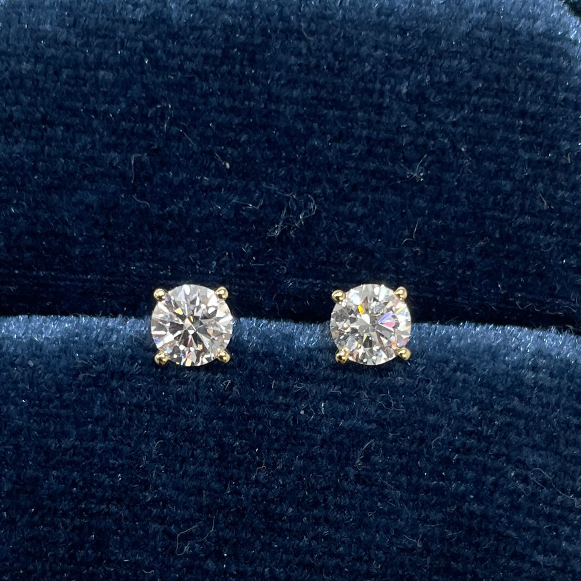 Lab Diamond round 0.7ct four-prong v set earrings -pair
