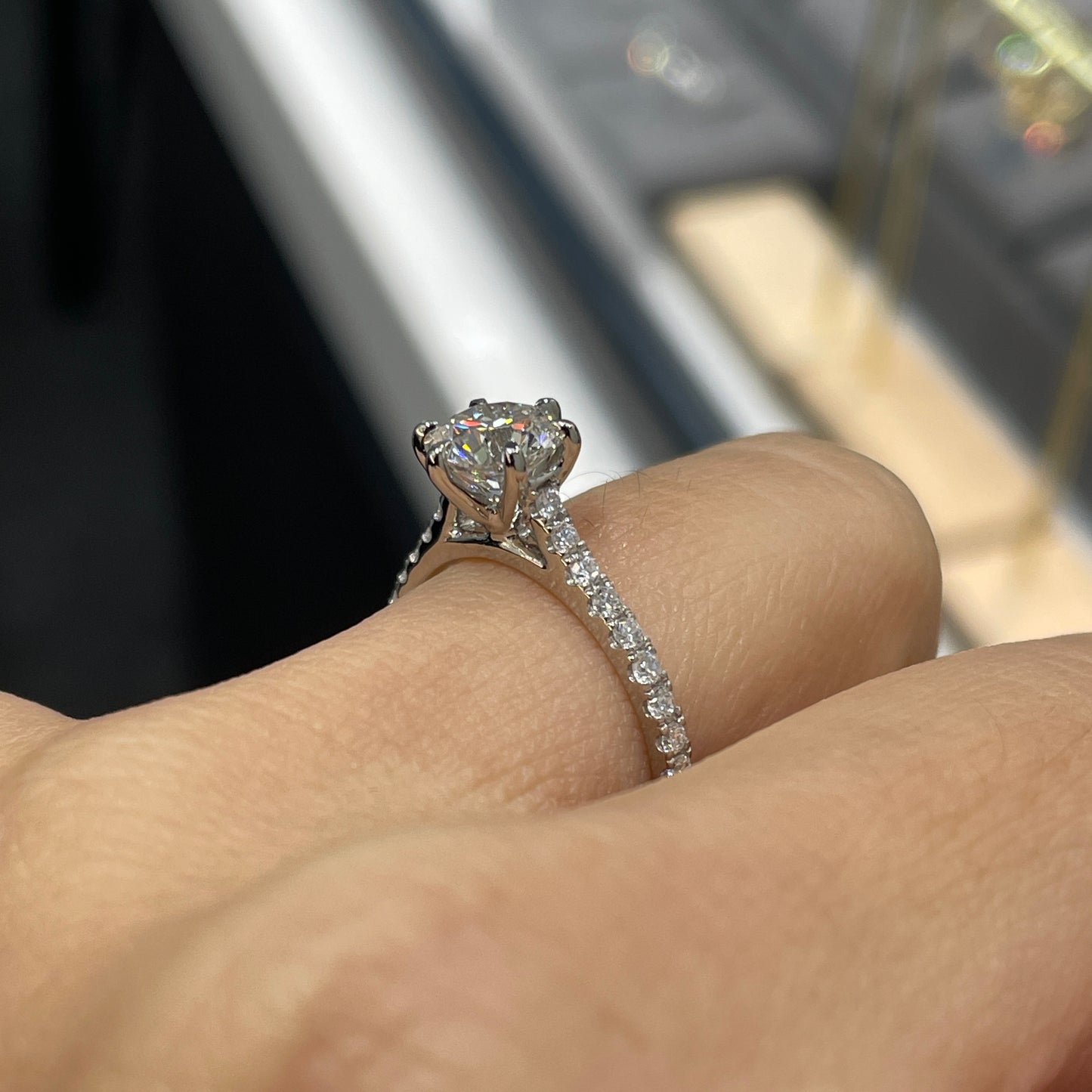 IGI lab diamond round 1ct six-prong cathedral pave band ring