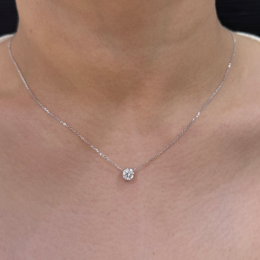 Lab diamond round 0.5ct three prong necklace