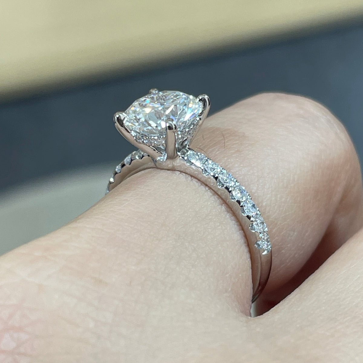IGI lab diamond Round 2ct four-prong underhalo pave ring