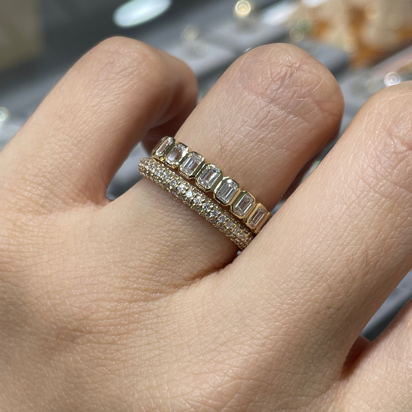 9k Lab diamond round 0.6ct three row ¾ coverage ring