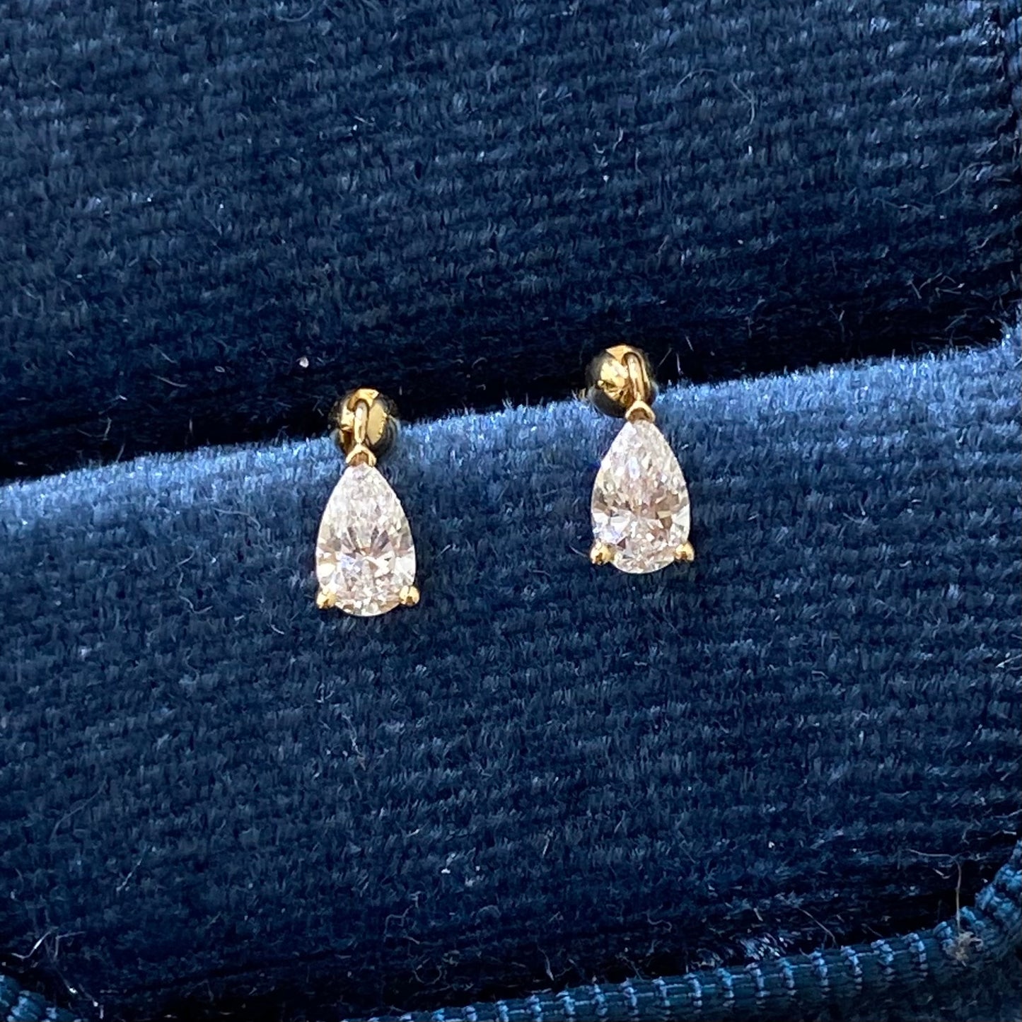 Lab diamond Pear shape 0.4ct swing stud earrings-pair