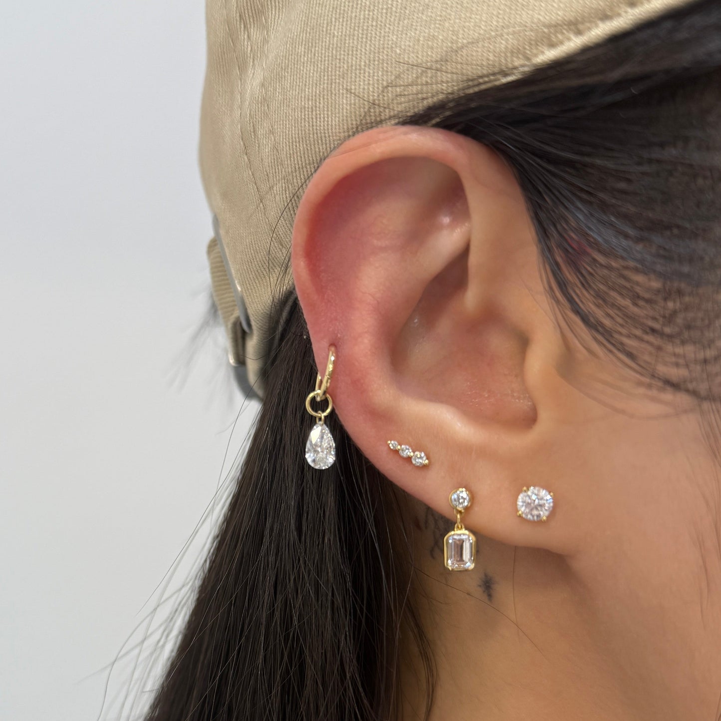 18k Infinity 6mm hoop earring - each