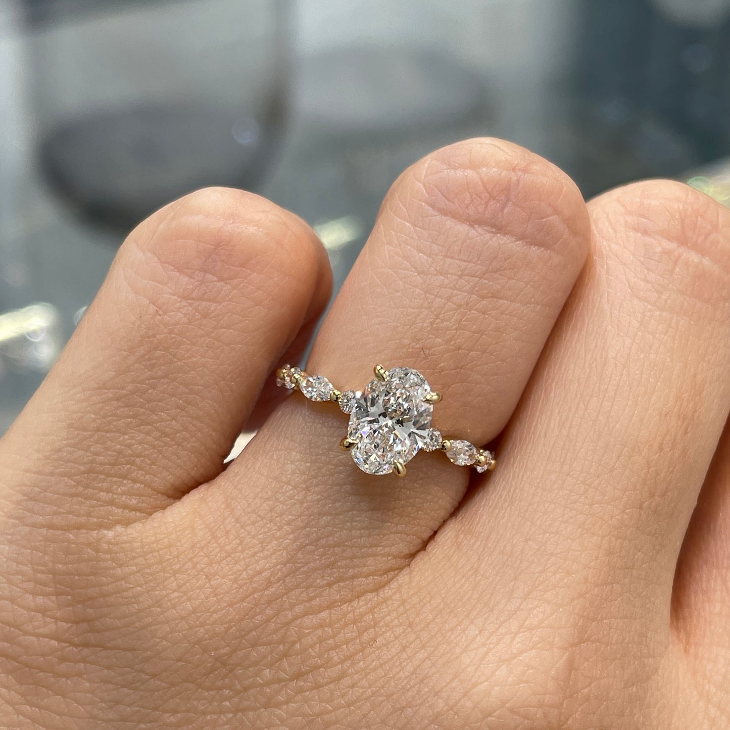 IGI lab diamond Oval 1.2ct marquise round mix pave ring