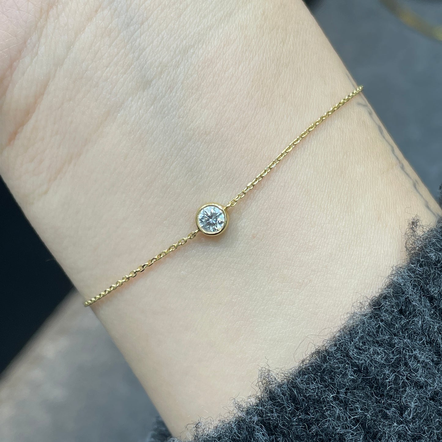 Lab Diamond round 0.2ct bezel bracelet
