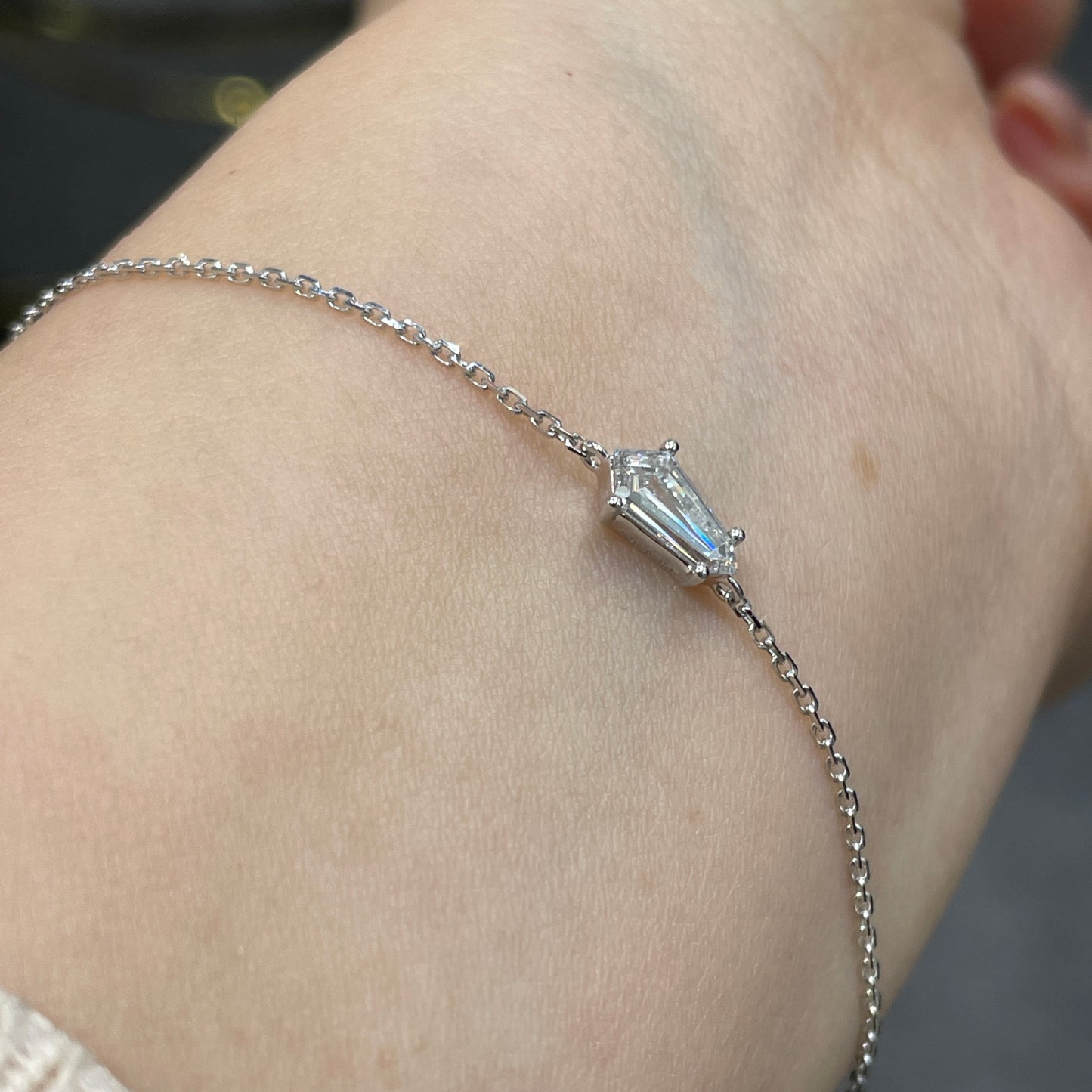 Lab diamond shield 0.5ct bracelet