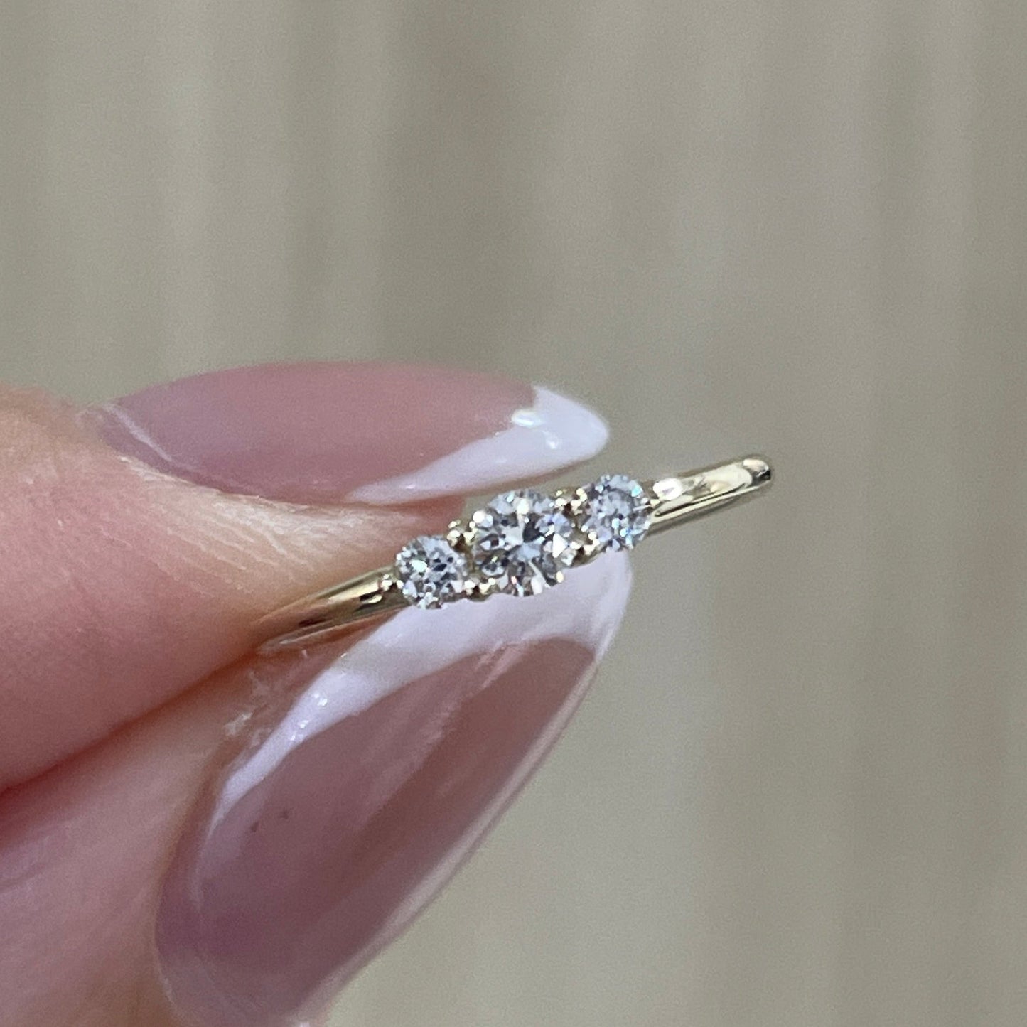 9K Lab diamond Round 0.13ct trio pinky ring
