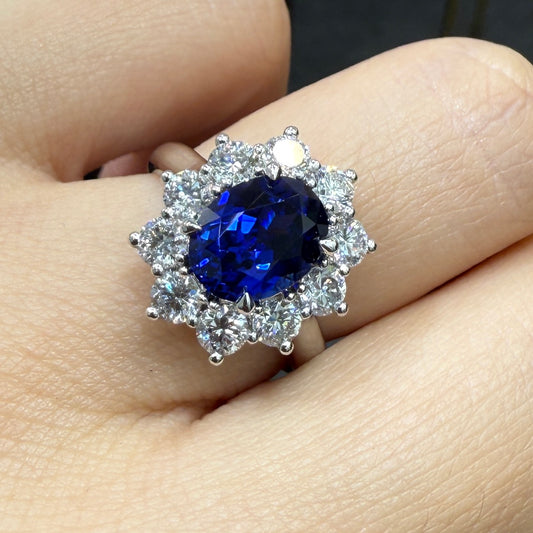 Lab grown Sapphire royal blue Oval 2.5ct halo ring