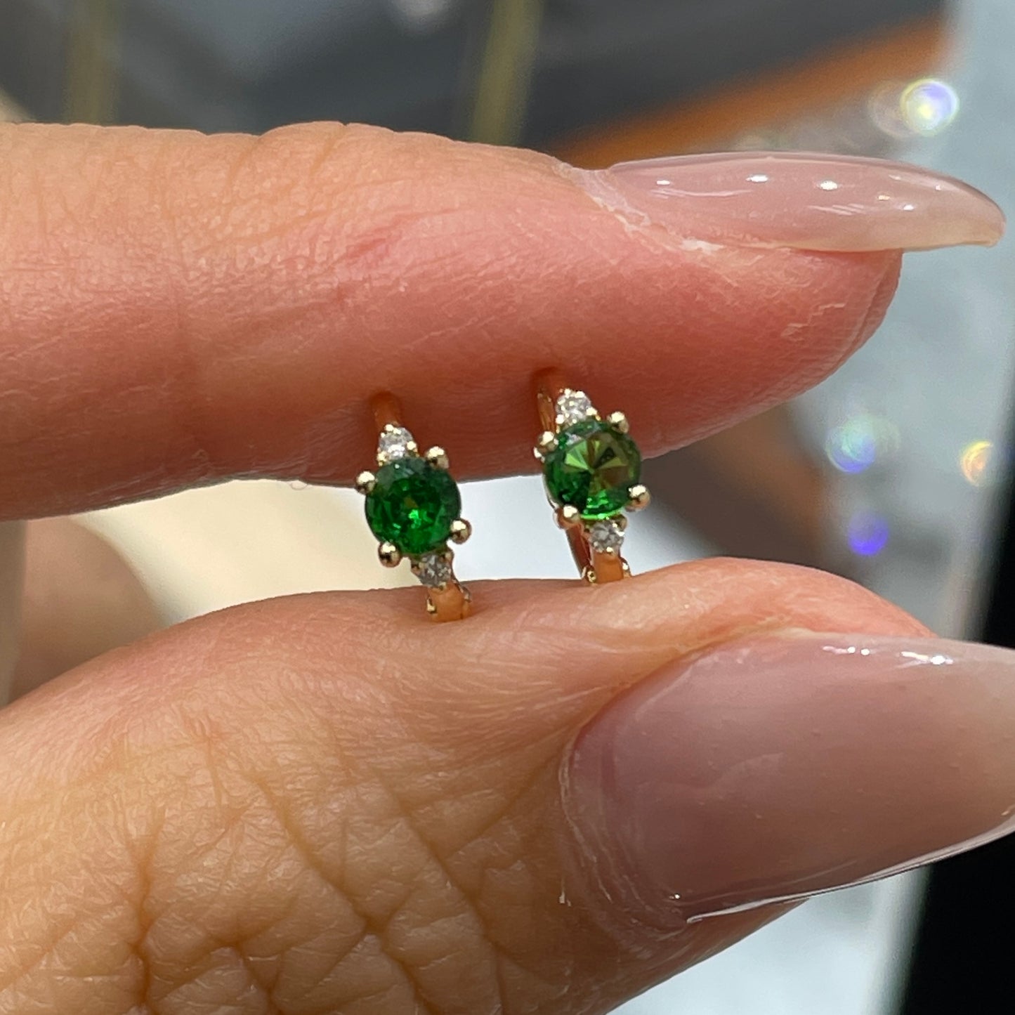 Natural tsavorite round 0.1ct with lab diamond 6.5mm hoop earring-each