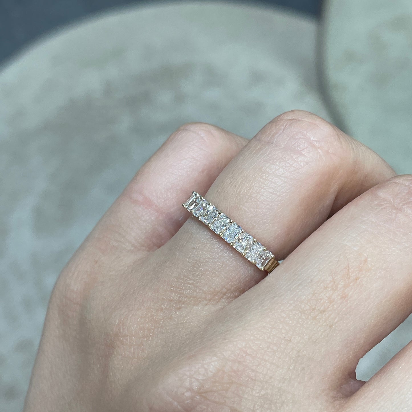 9k Lab diamond Radiant cut 1.1ct half eternity straight vertical line band ring