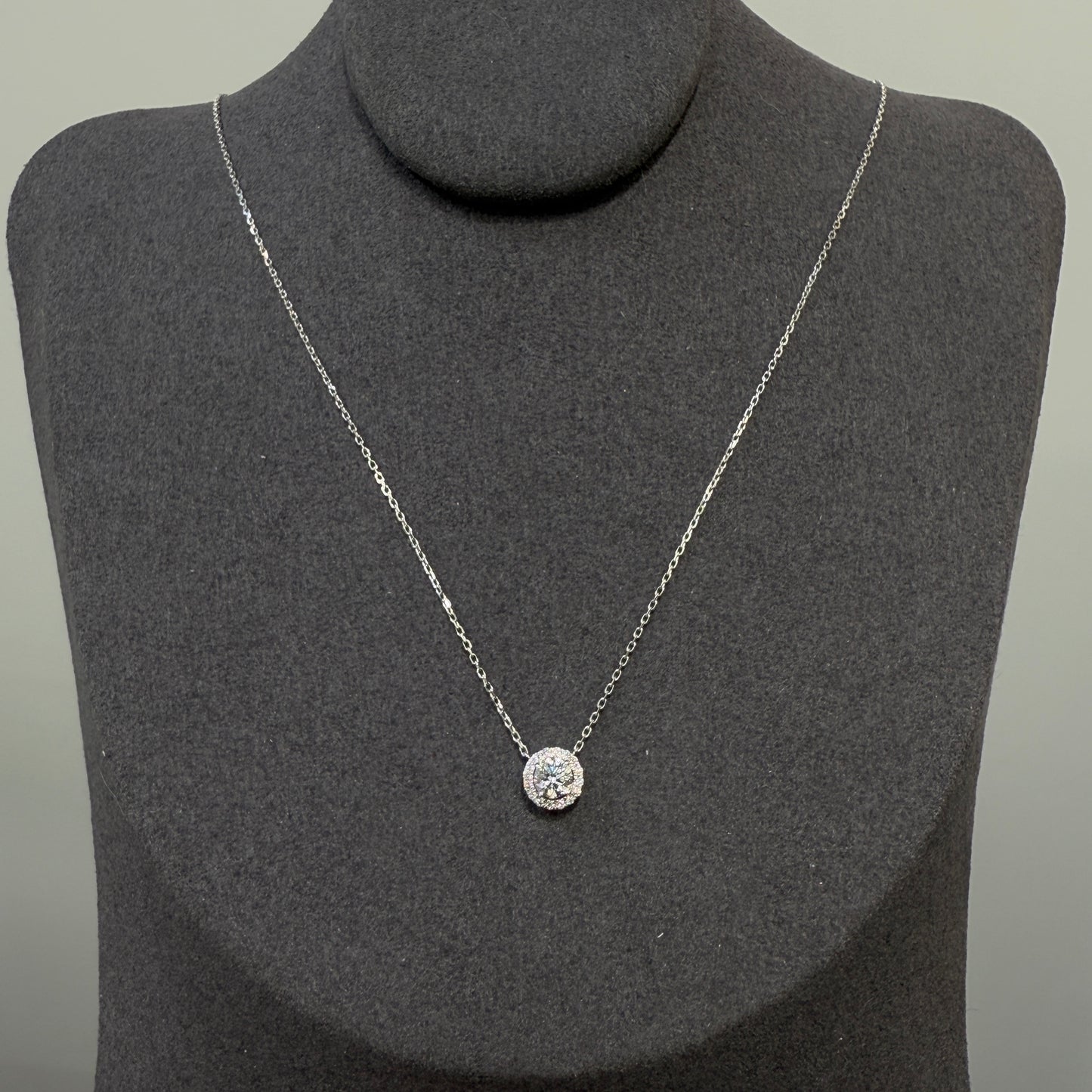 Lab diamond round 0.25ct halo necklace
