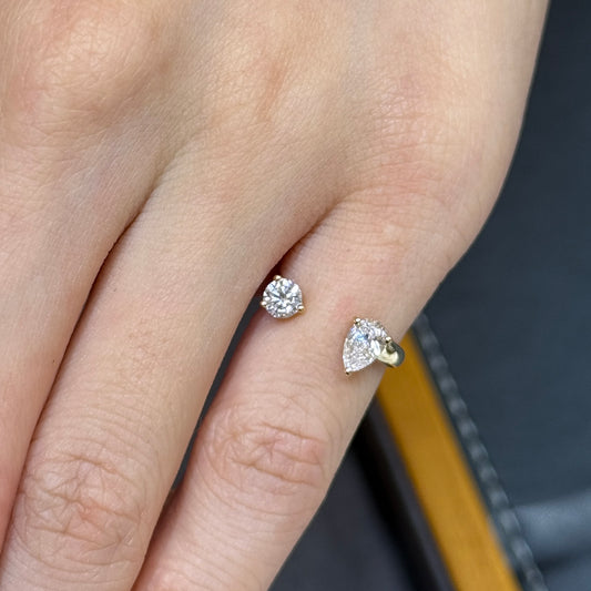 9K Lab diamond Round and Pear 0.5ct duo invisible open pinky ring