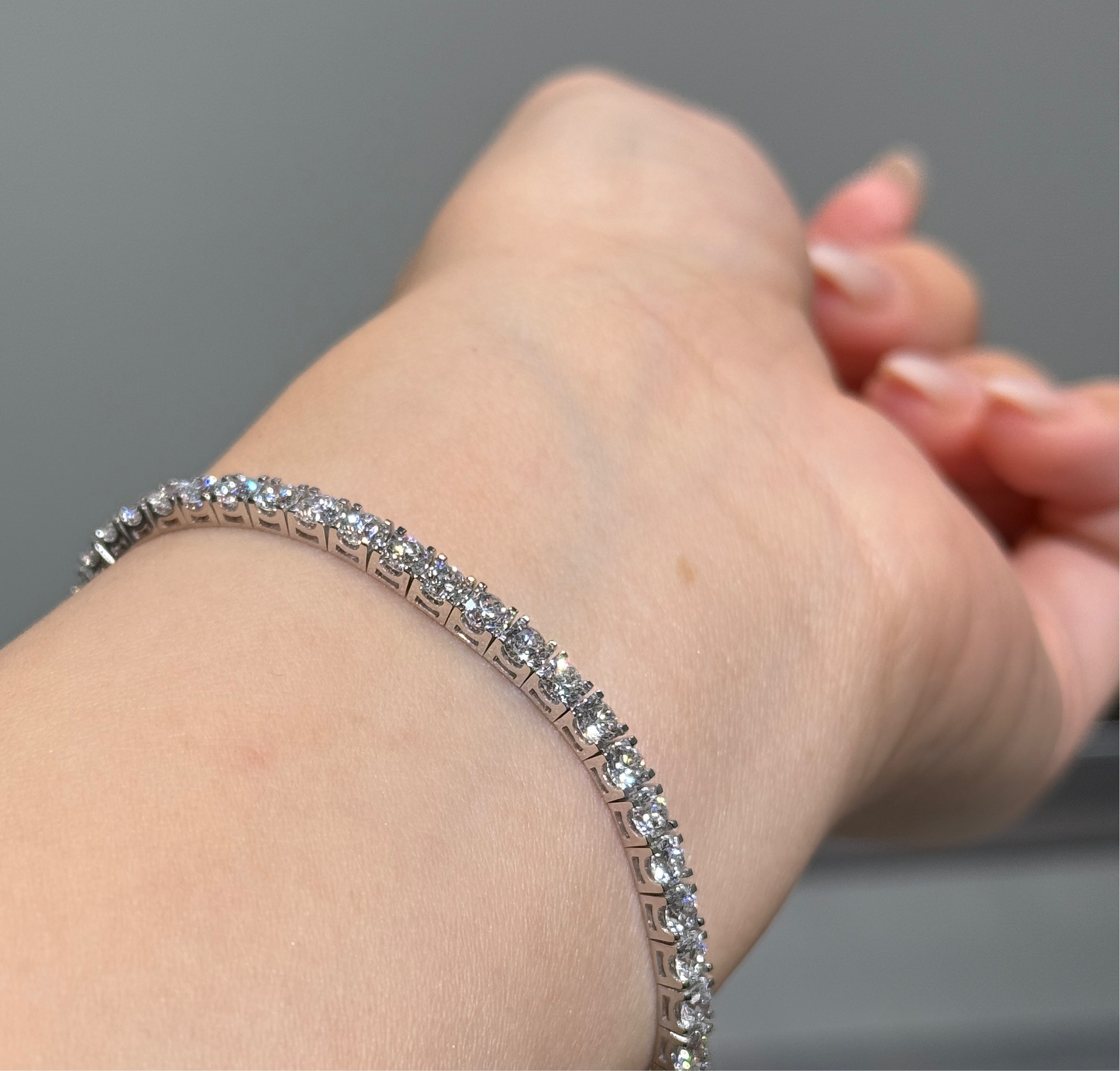 Lab diamond round 5ct cow four-prong tennis bracelet