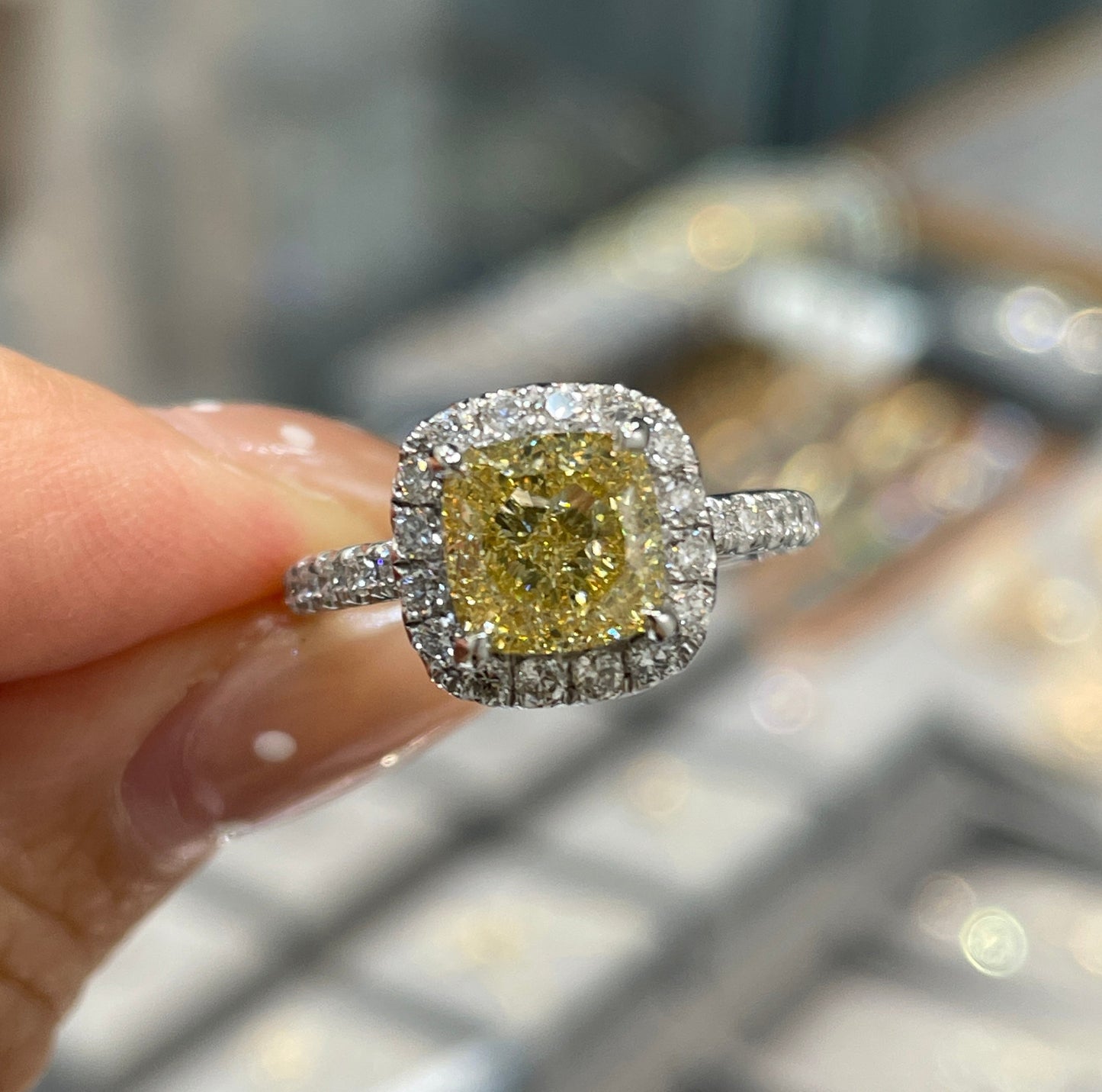 IGI Lab yellow diamond cushion cut 2ct classic halo ring