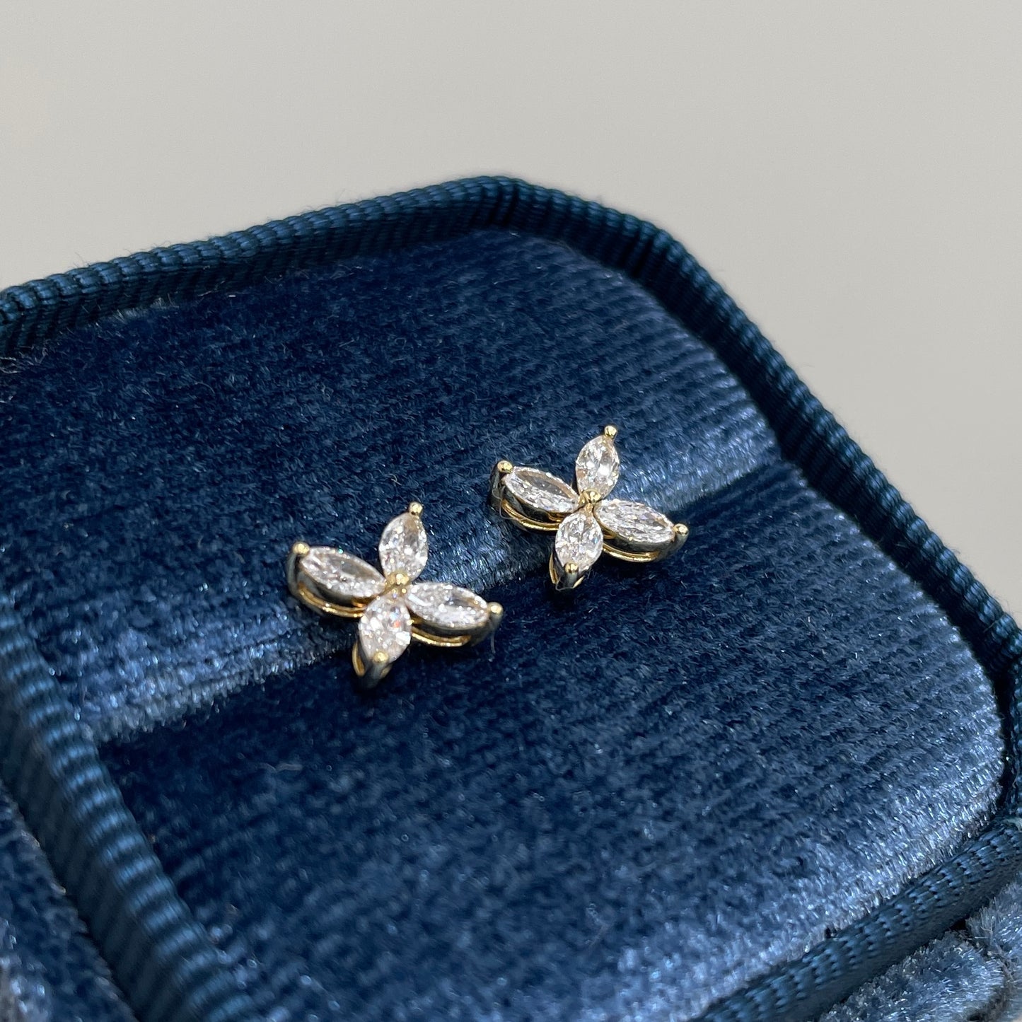 Lab diamond Marquise shape 0.48ct flower stud earrings-pair
