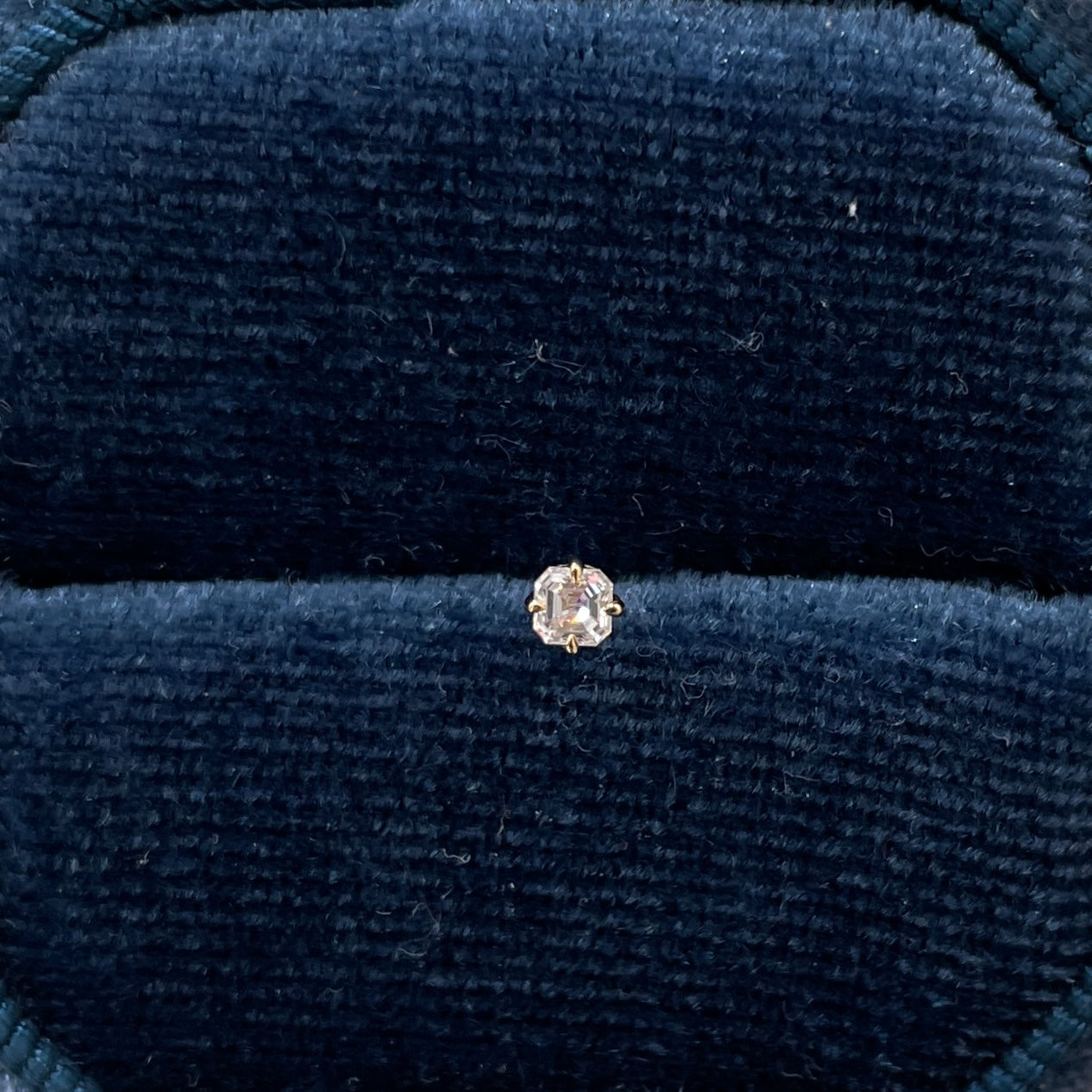 Lab diamond asscher cut 0.1ct four-prong stud earring-each
