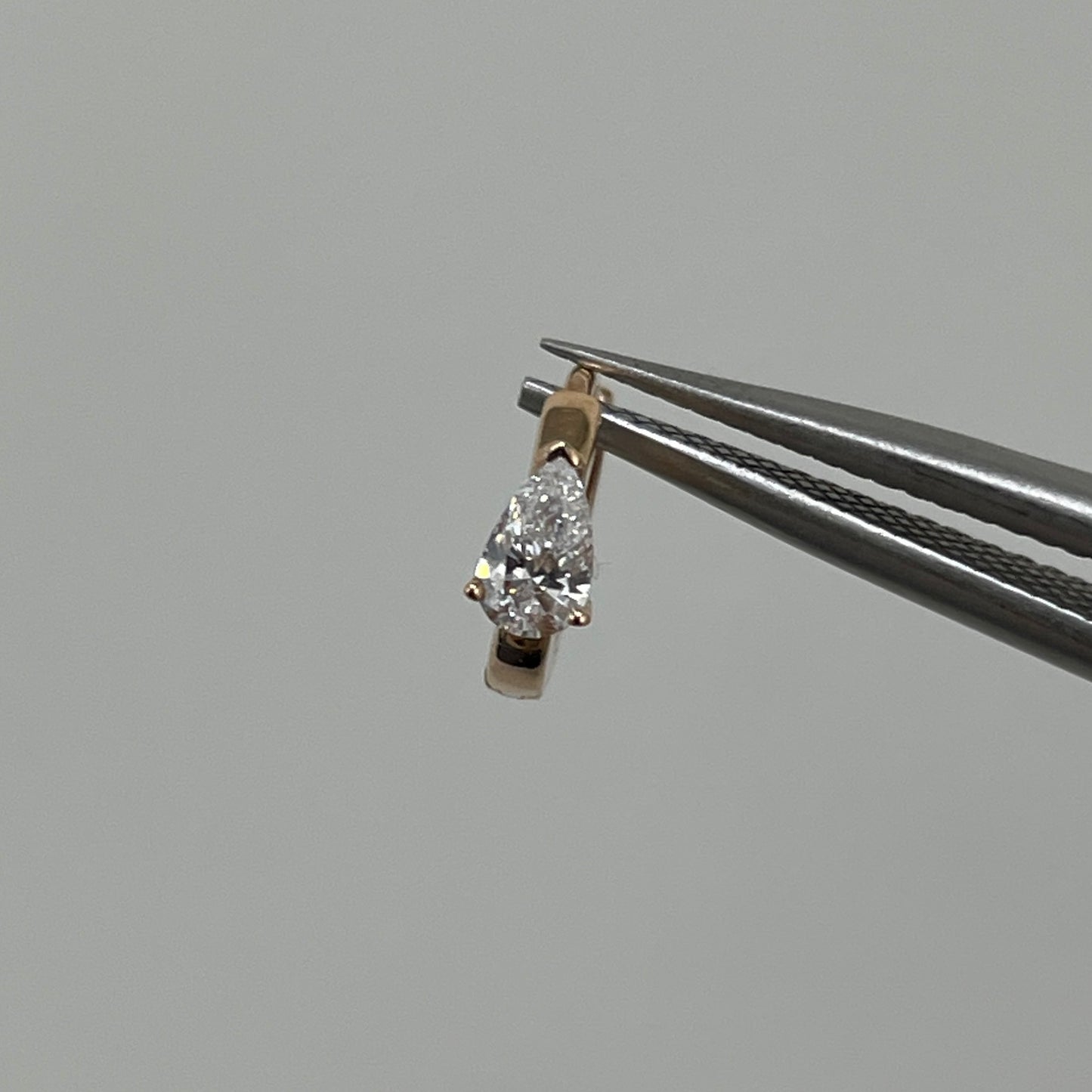 Lab diamond Pear shape 0.1ct 6mm hoop earring-each