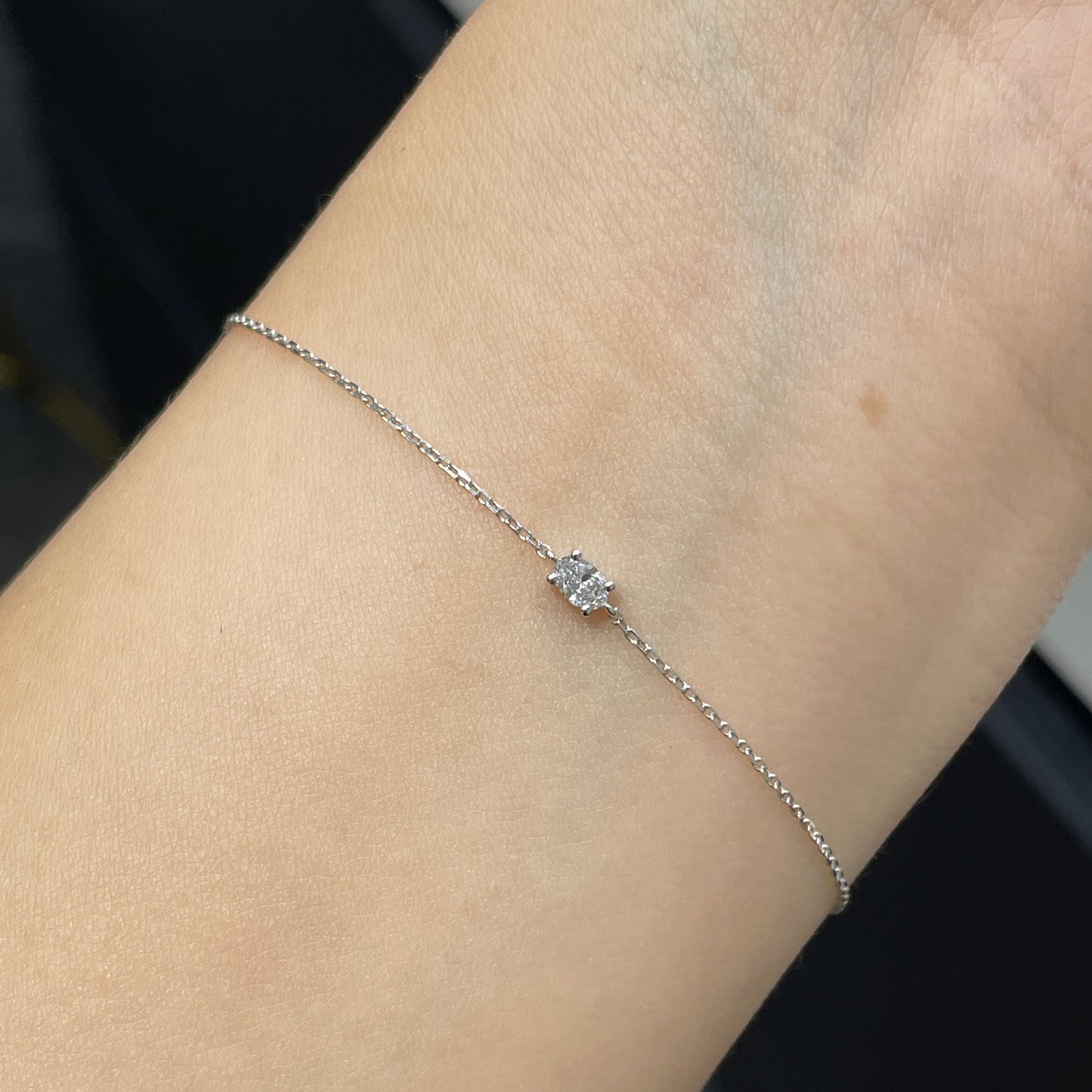 Lab diamond oval shape 0.1ct four-prong bracelet