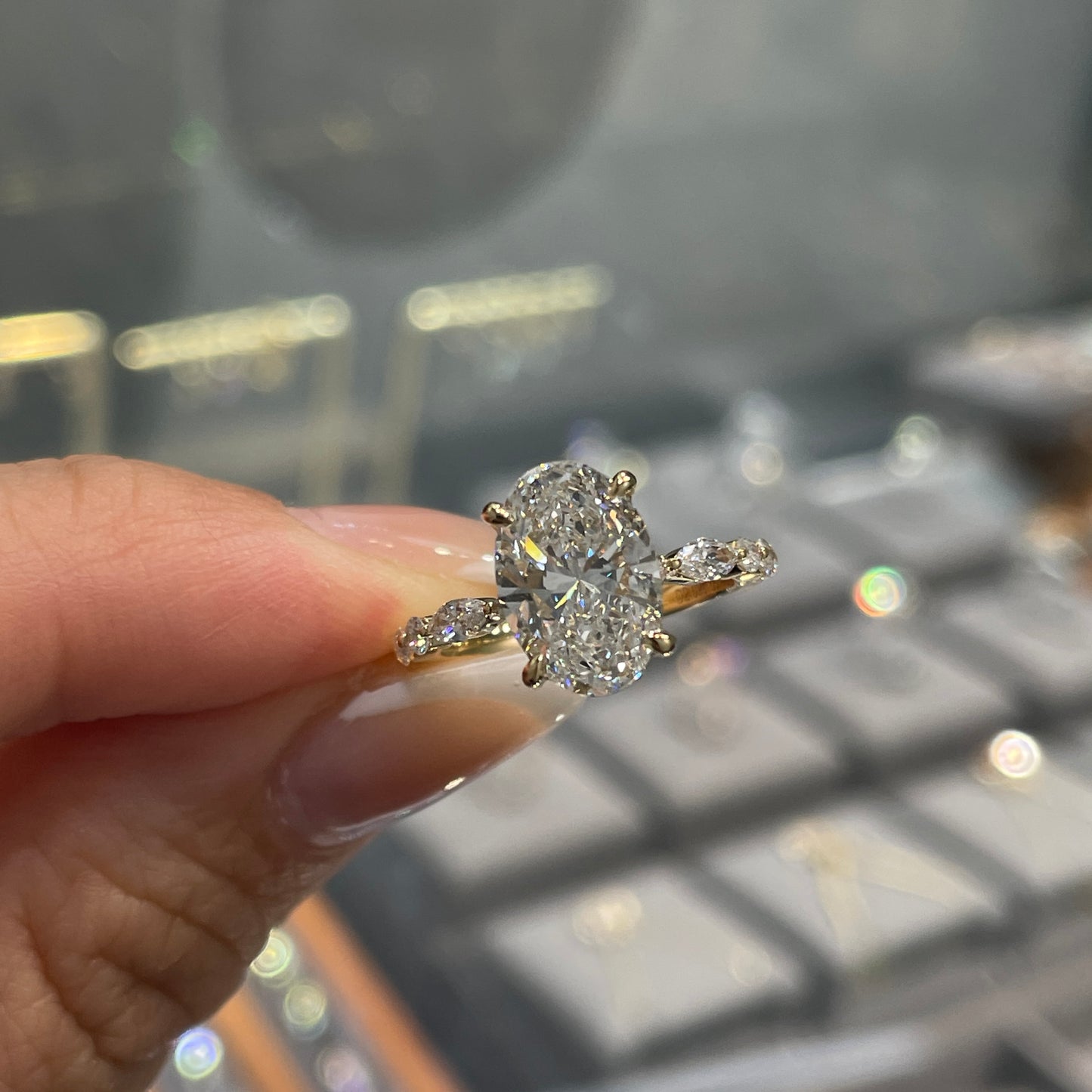 IGI lab diamond Oval 2ct marquise round mix pave ring