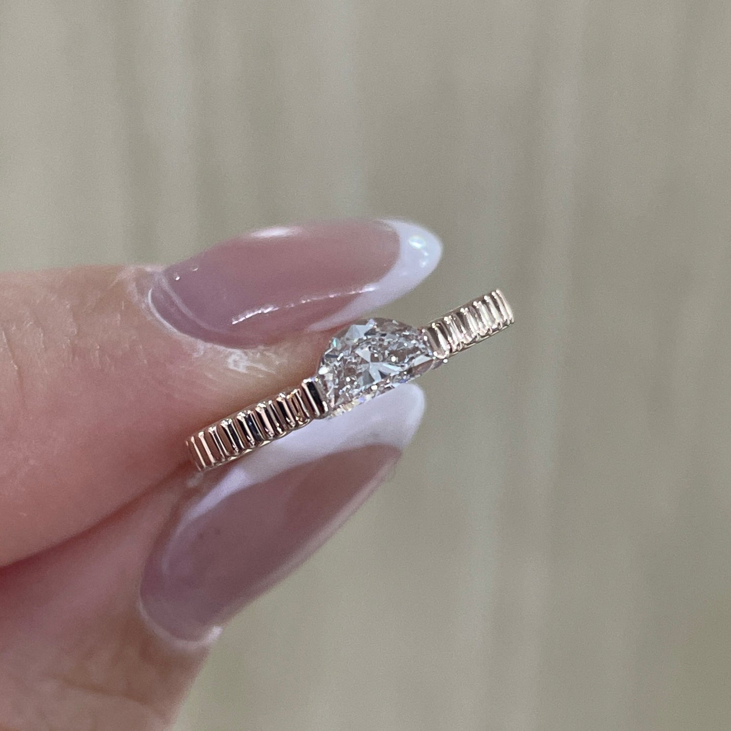 9k Lab diamond baby half moon 0.3ct vertical line band pinky ring