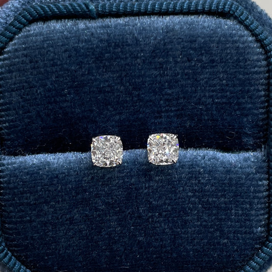 Lan diamond cushion cut 1ct four-prong stud earrings -pair