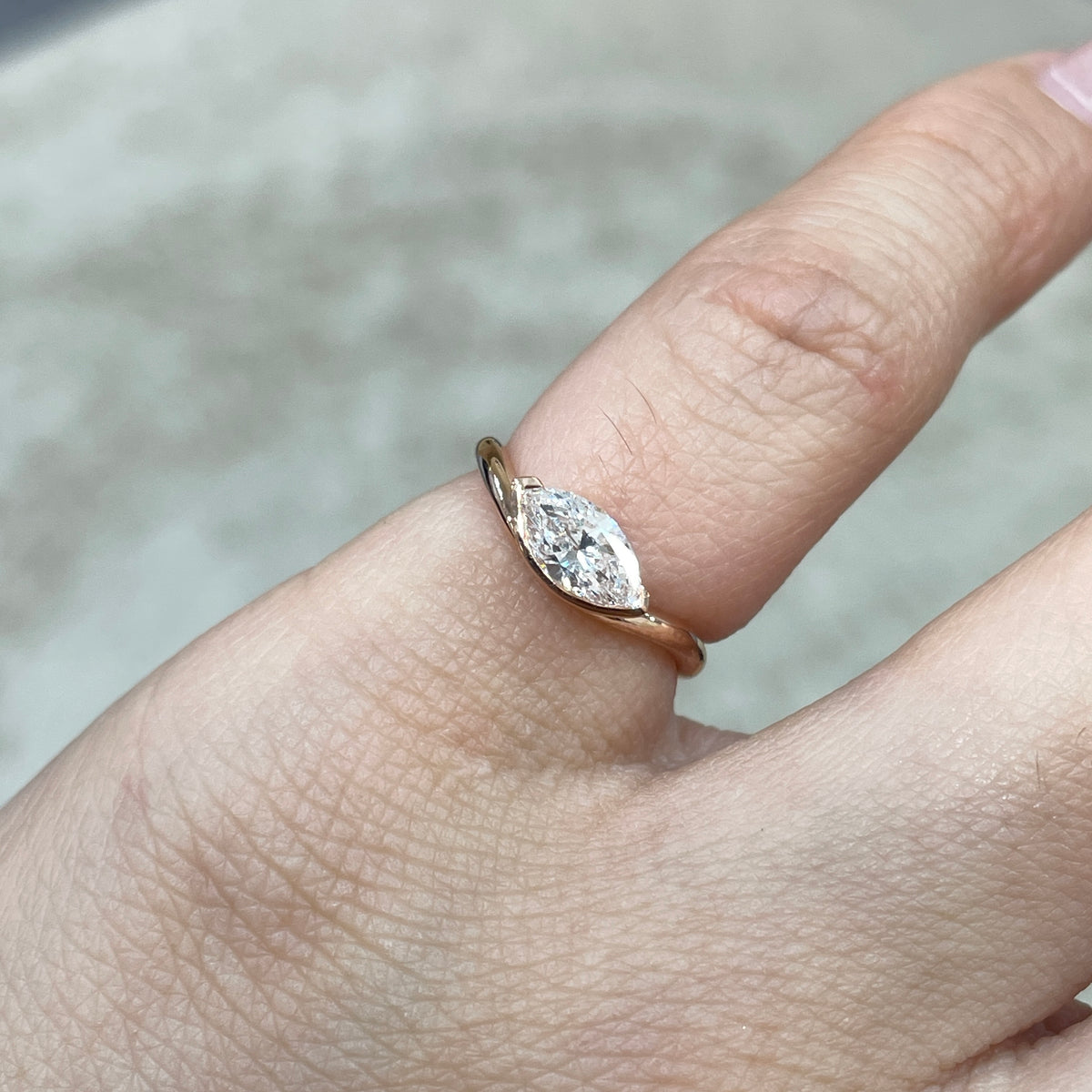9k Lab diamond Marquise shape 0.5ct half bezel wavy pinky ring