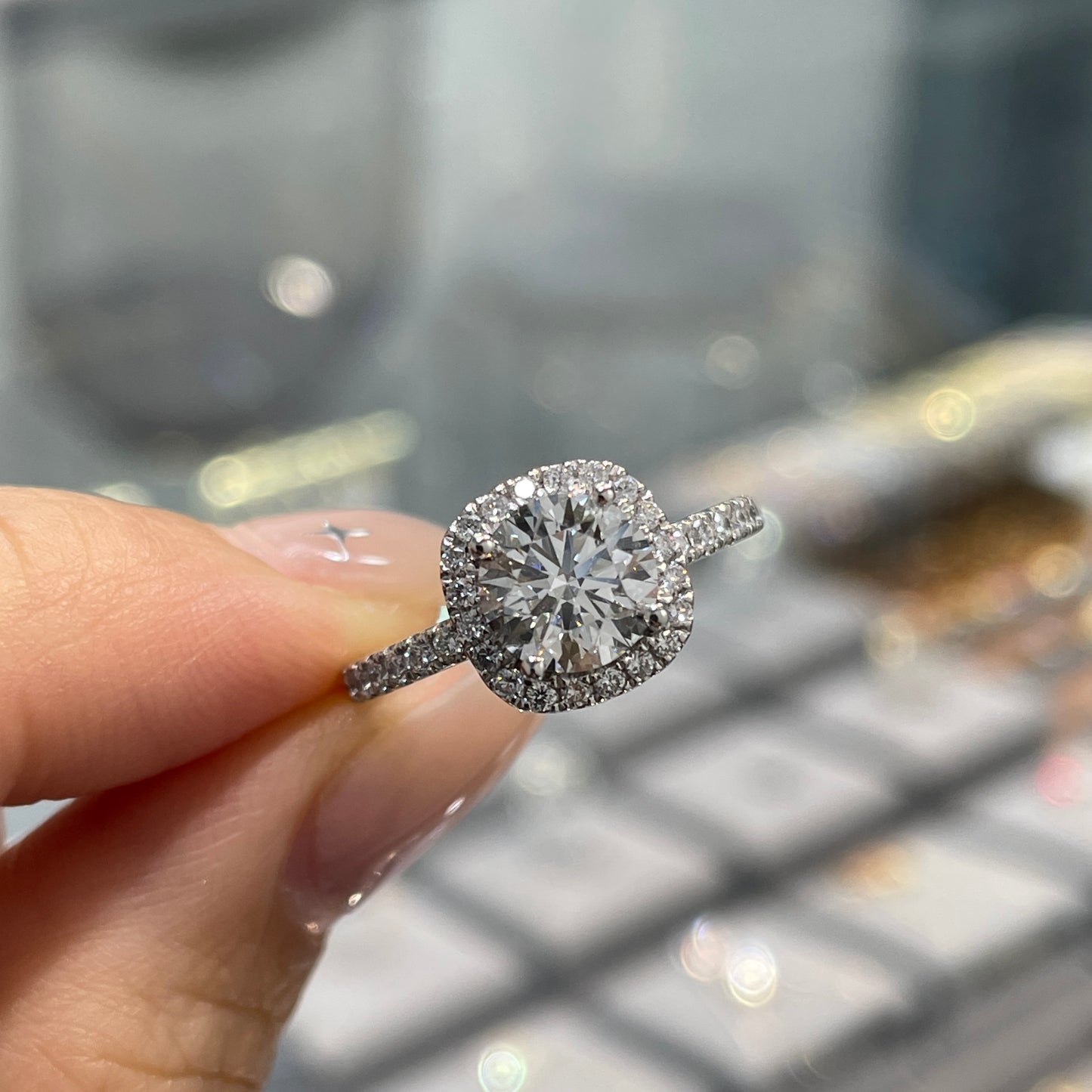IGI Lab diamond round 1.3ct cushion shape halo two way pave ring