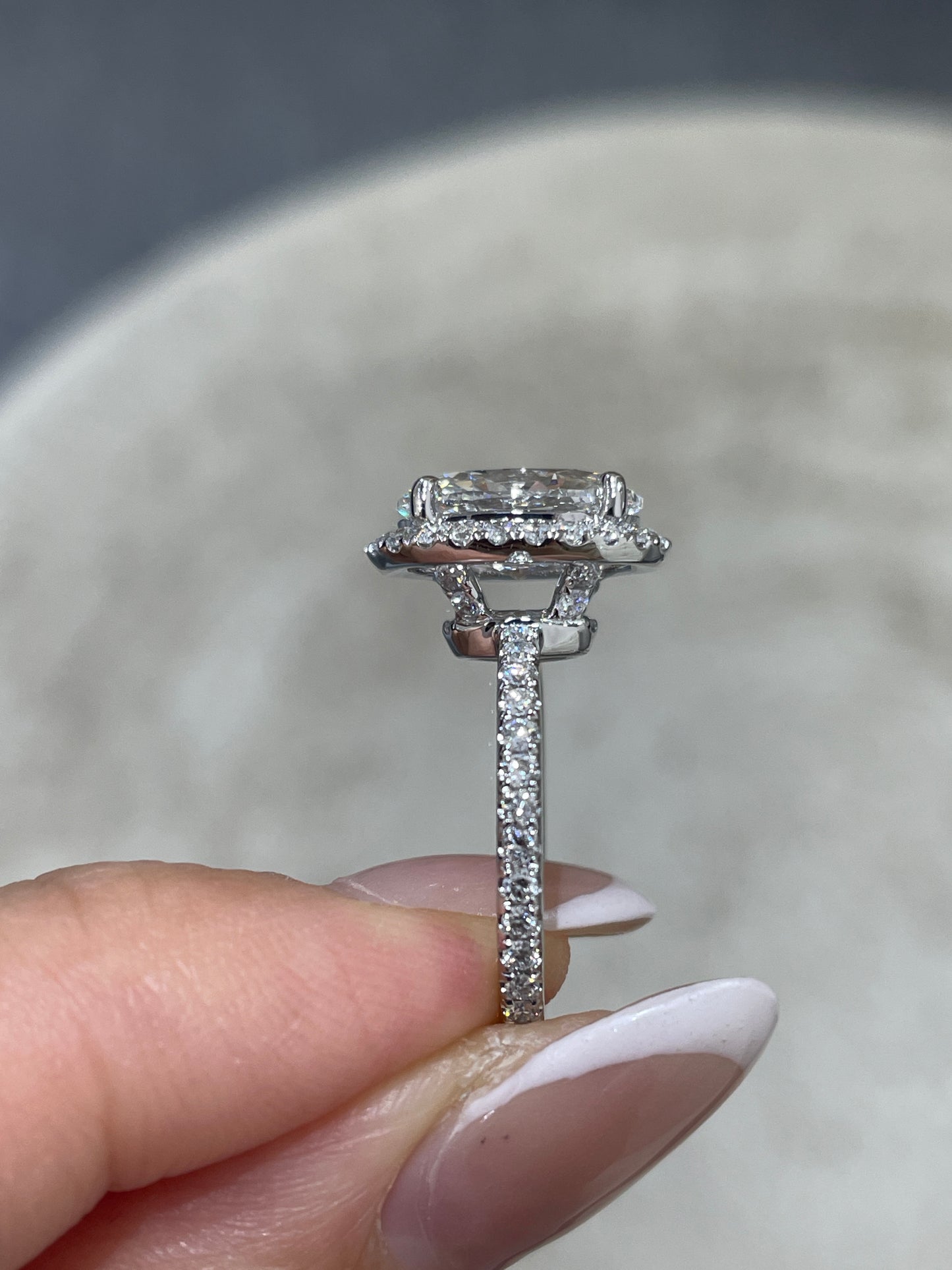 IGI Lab diamond Oval shape 2.5ct halo full pave ring