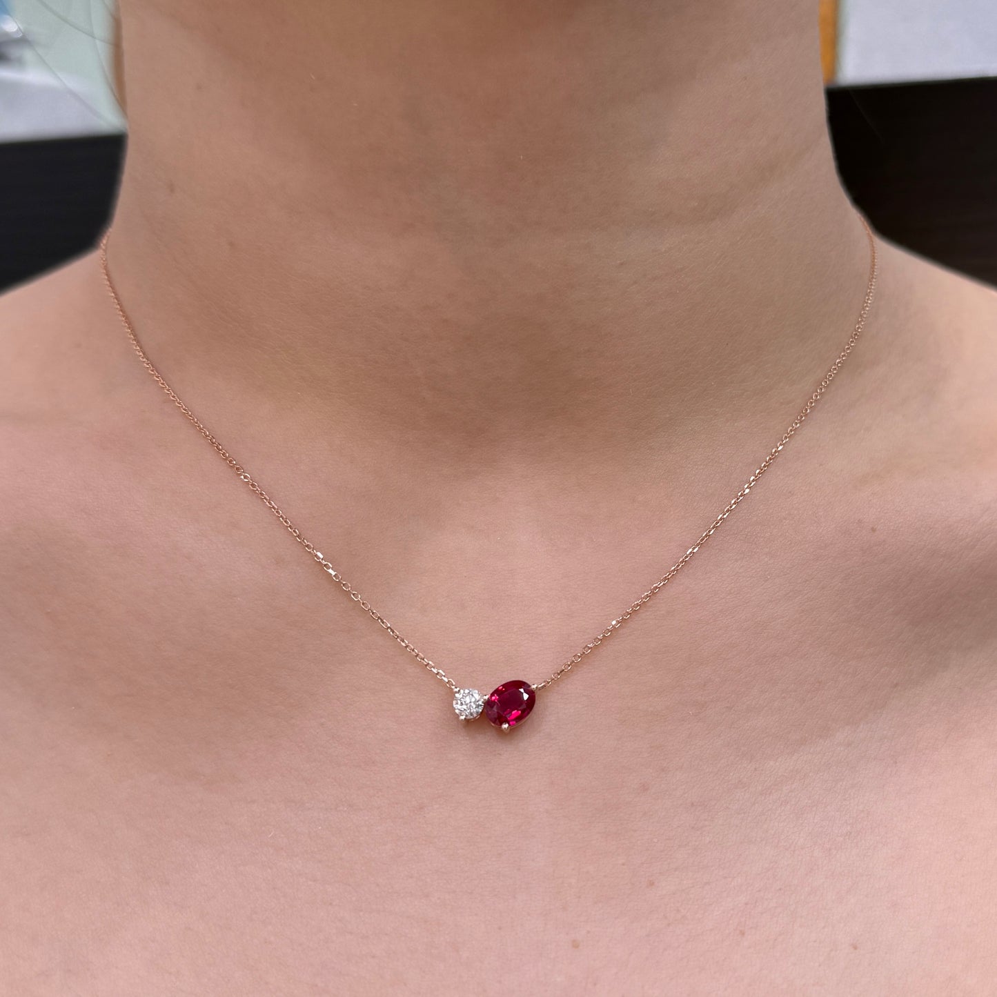 Lab ruby Oval shape 0.9ct with diamond round 0.2ct Toi et moi necklace