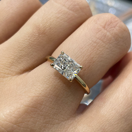 IGI lab diamond Radiant 1.5ct four-prong horizontal ring