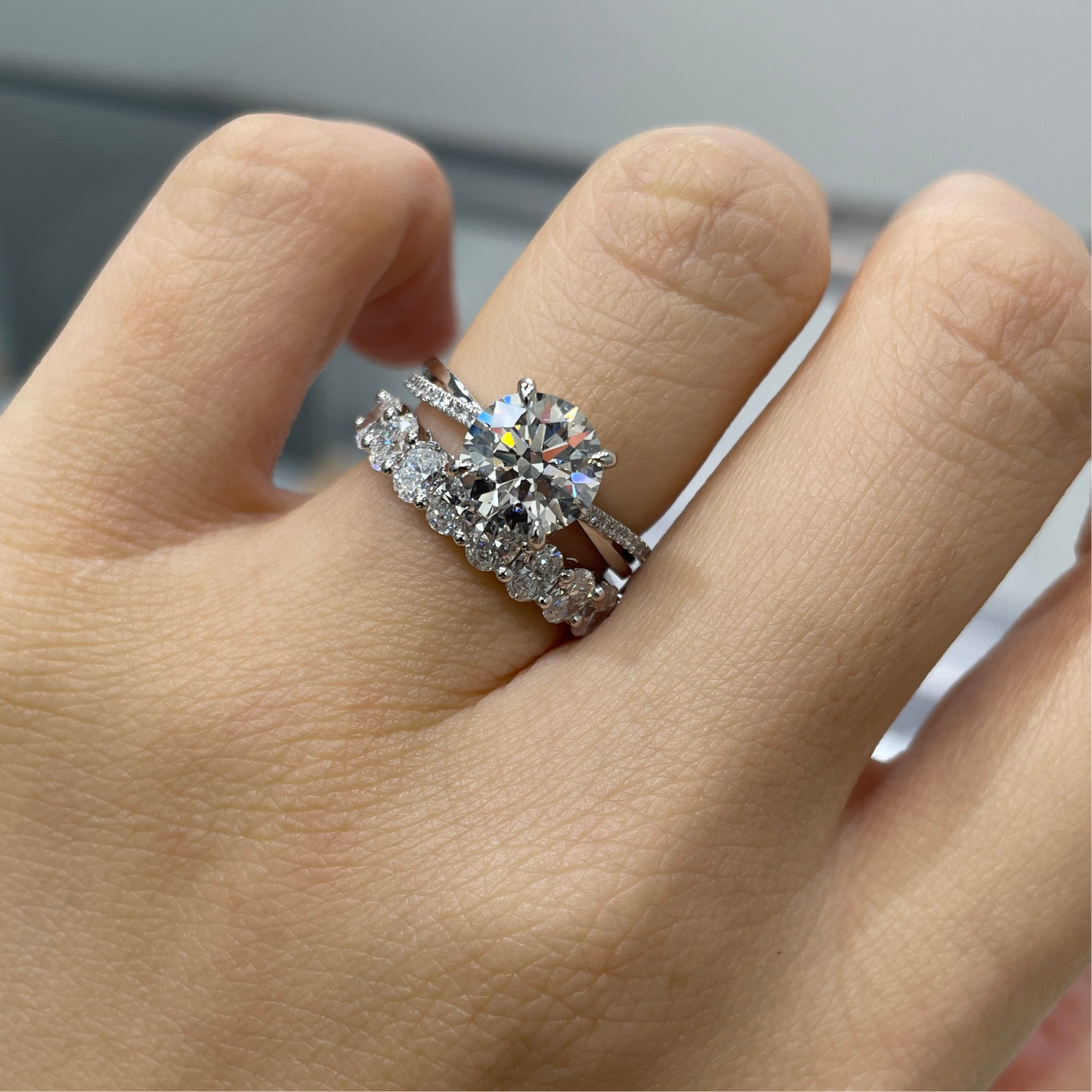 IGI lab diamond Round 2ct four-prong underhalo criss cross diamond band ring