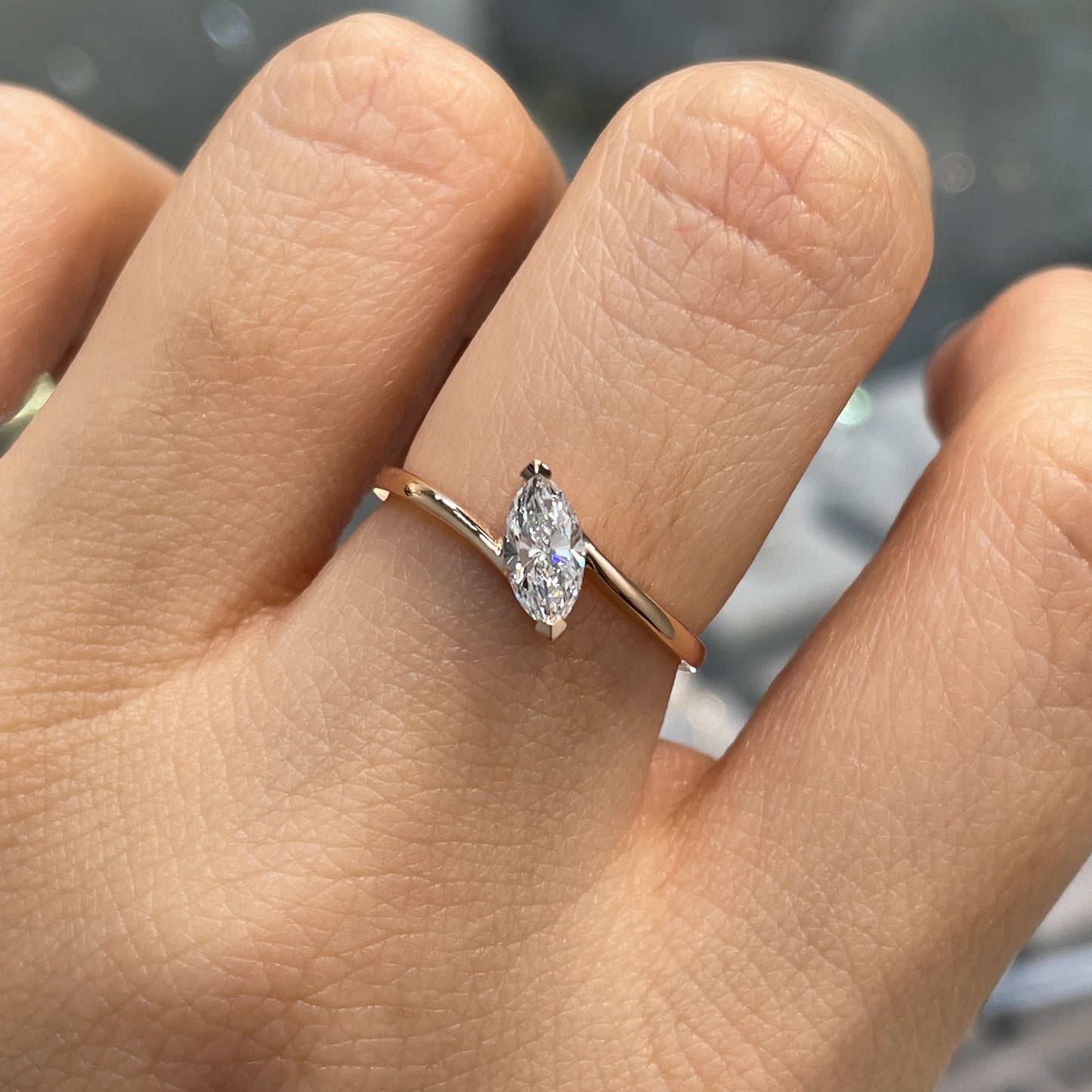 Lab diamond Marquise shape 0.4ct Twist band ring