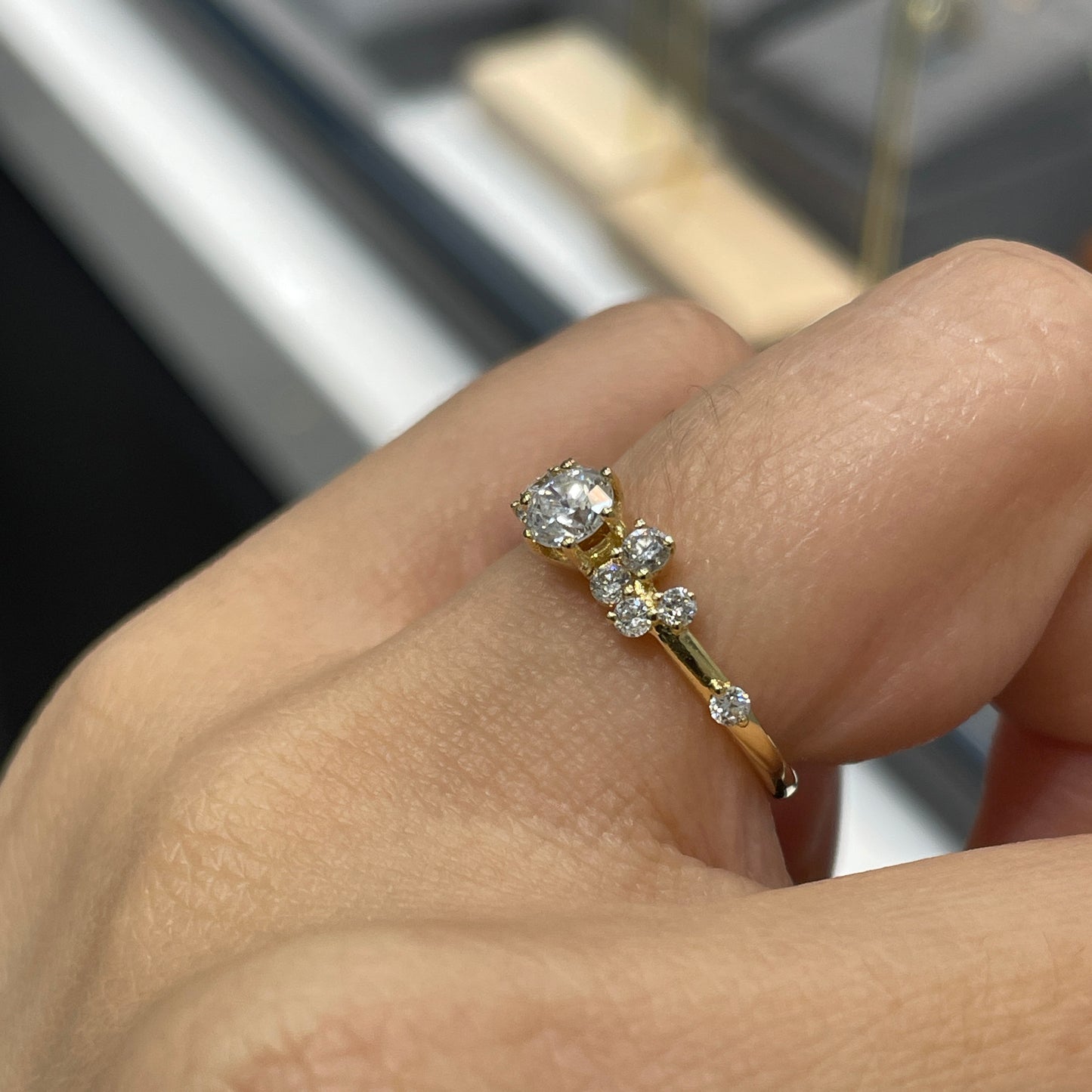 Lab diamond Round and Emerald cut 0.8ct pave ring