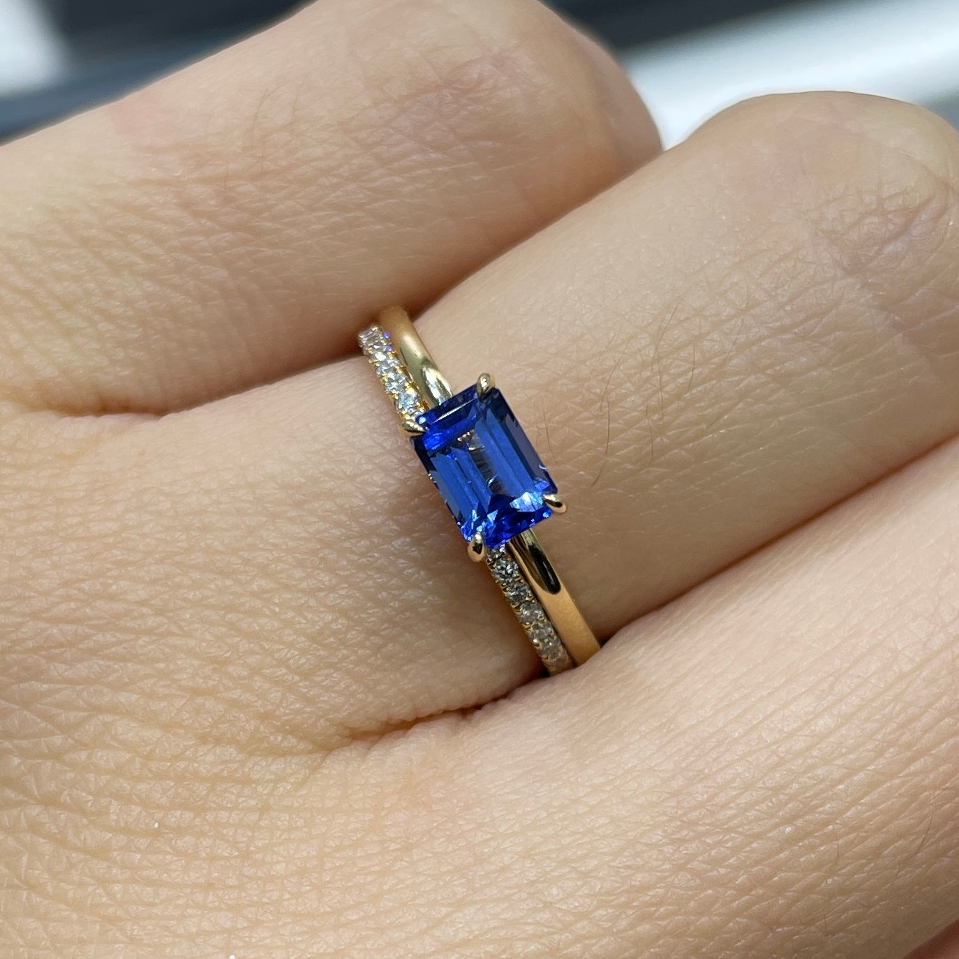 Lab sapphire cornflower color emerald cut 0.9ct solitaire ring