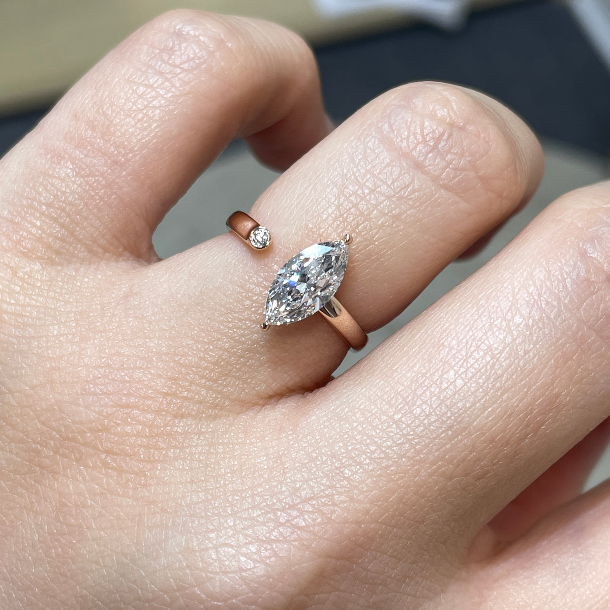 IGI Lab diamond marquise shape 1ct open ring