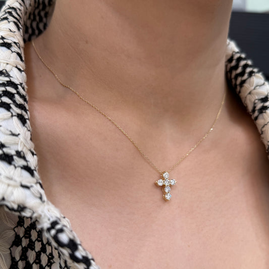 Lab Diamond round 0.9ct cross necklace