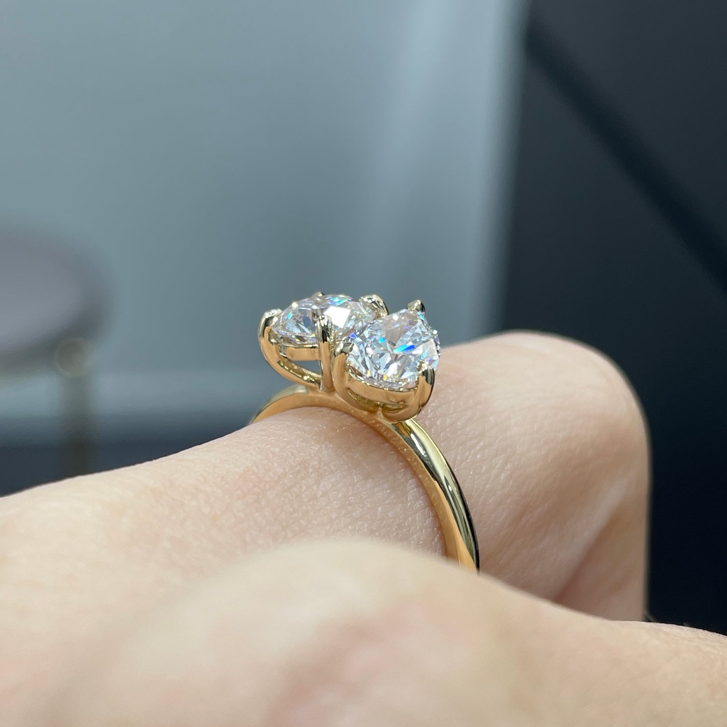 Lab diamond round and pear 2ct toi et moi ring