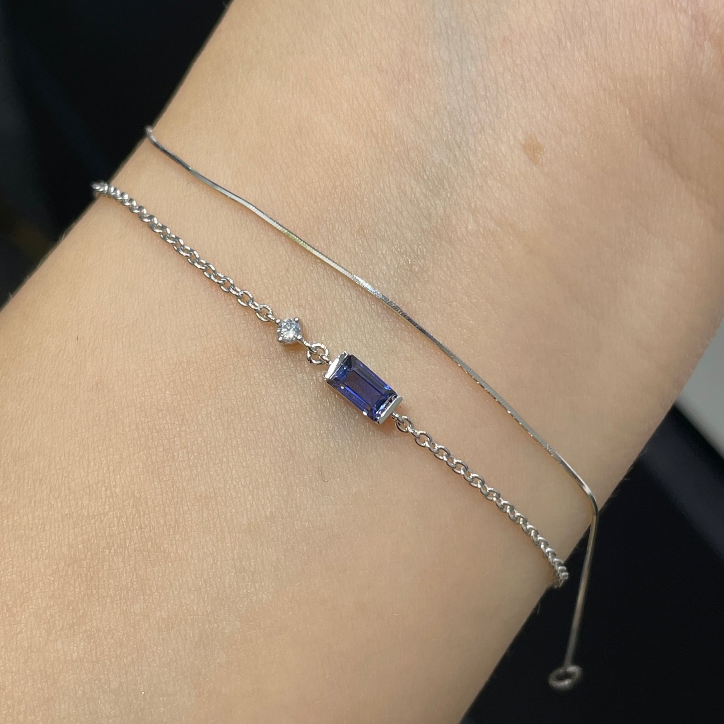 Lab sapphire royal blue color baguette cut 0.35ct with little diamond thinker chain bracelet