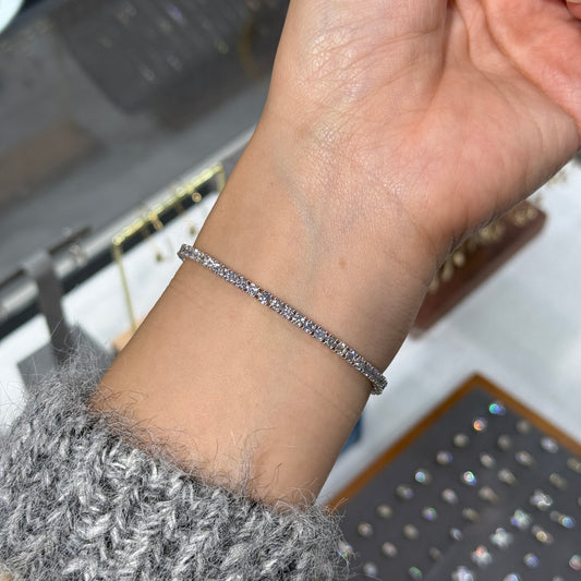 Lab diamond round 4.4ct classic four-prong tennis bracelet