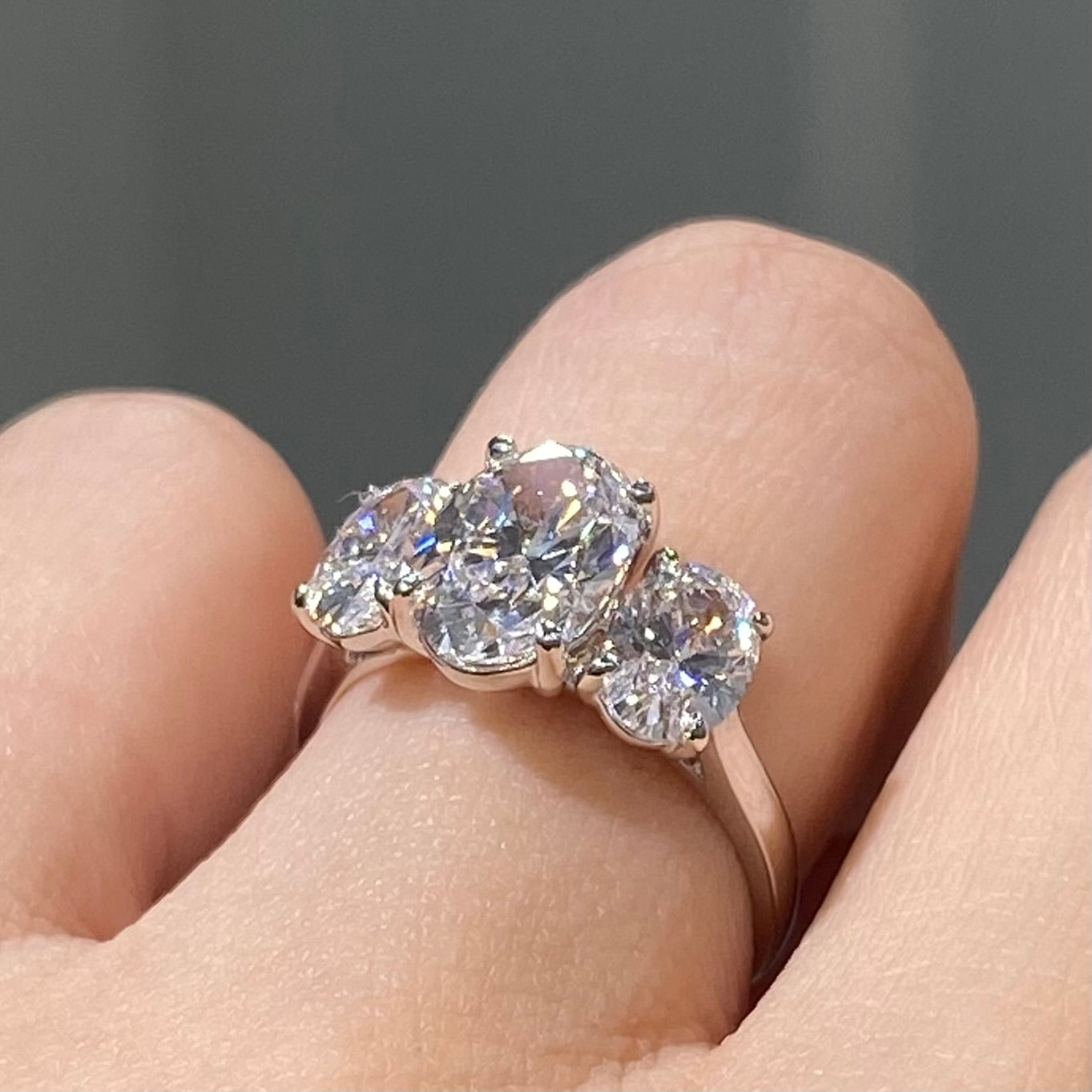 IGI Lab diamond Trio oval  3.5ct ring