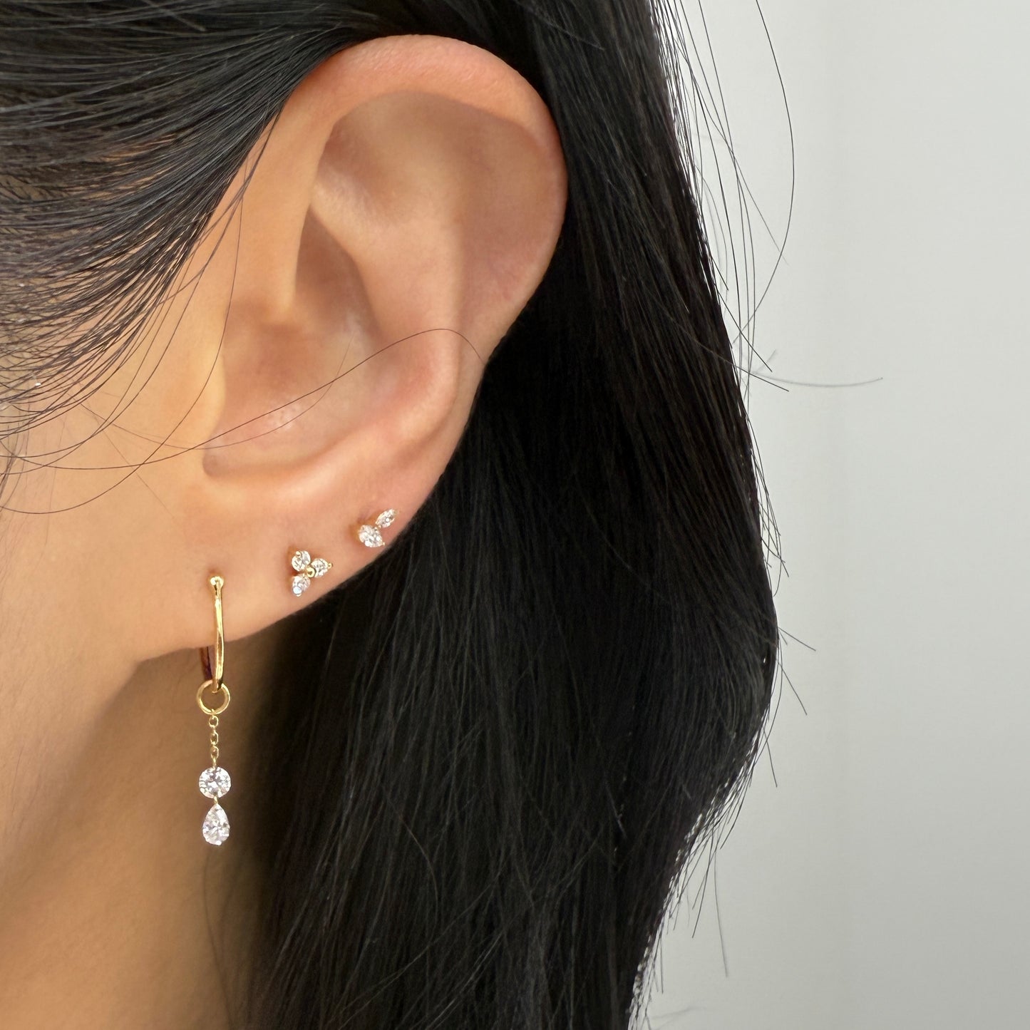 Lab diamond round and pear shape 0.2ct floating chain 10mm hoop earring-each