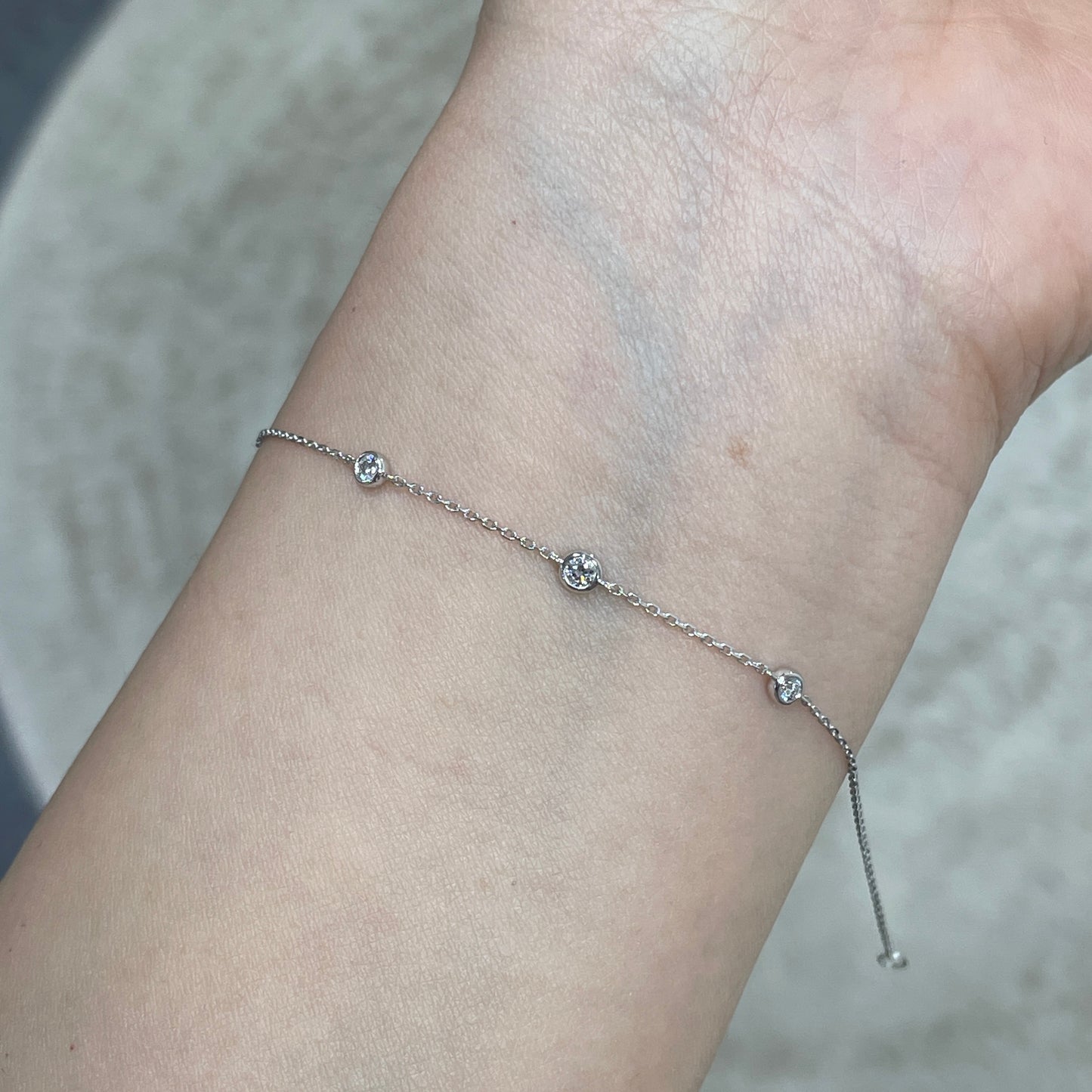 Lab diamond Round 0.08ct three bean bezel bracelet