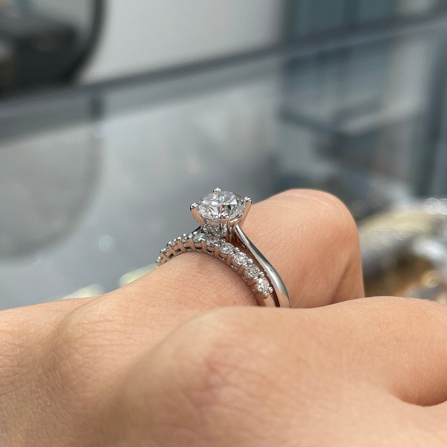Lab diamond round 1.1ct classic four-prong solitaire ring