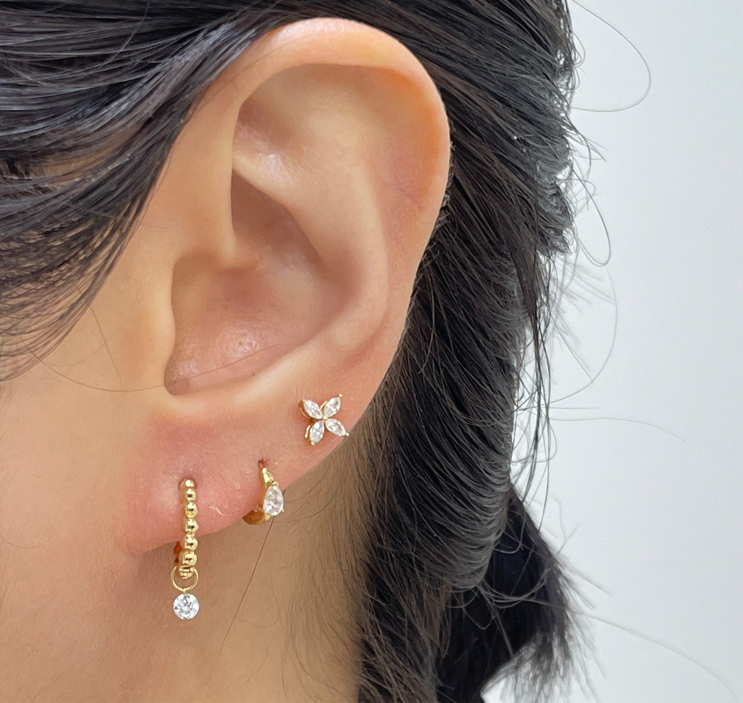 18k milgrain hoop earring-each