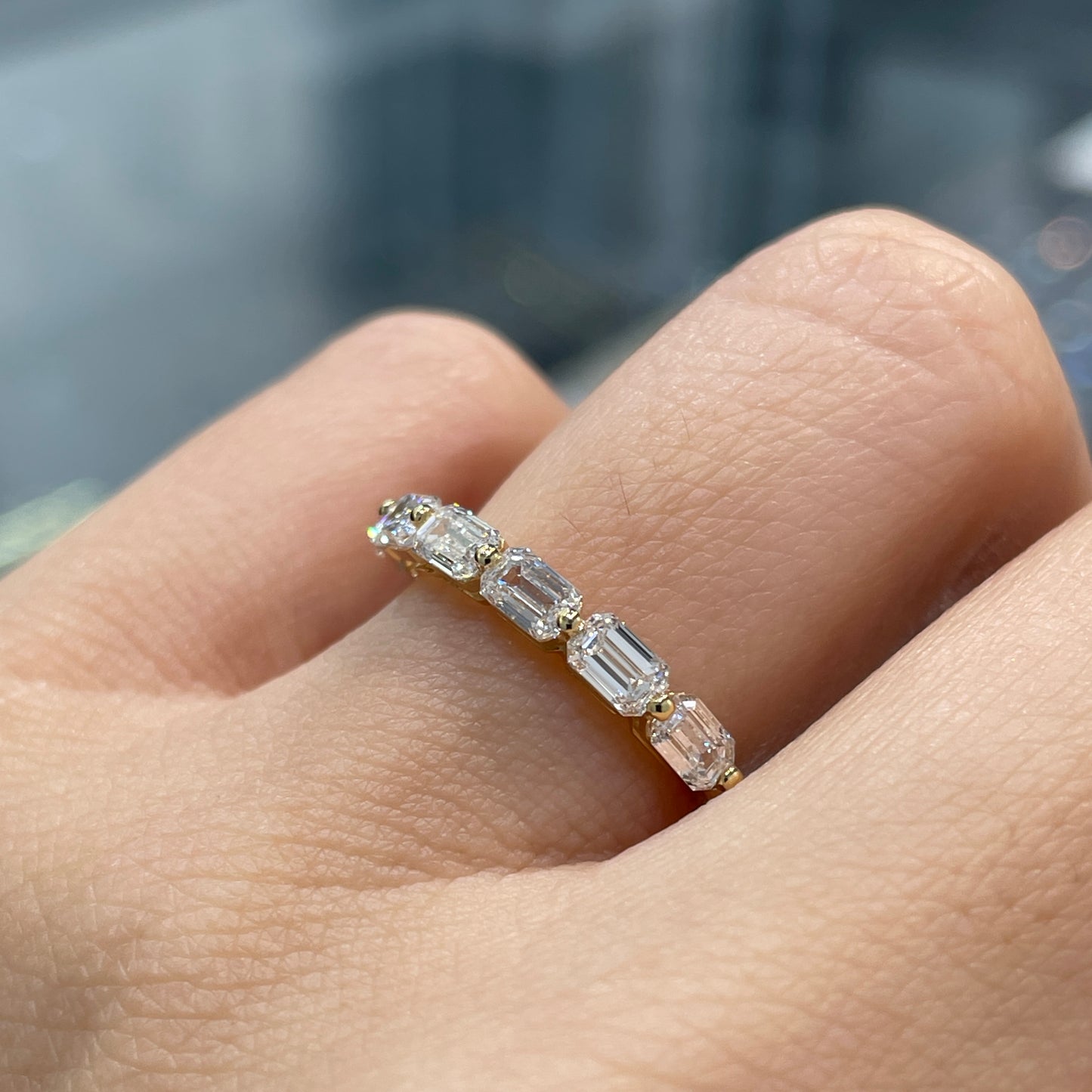 Lab diamond emerald cut 1.2ct horizontal half eternity ring