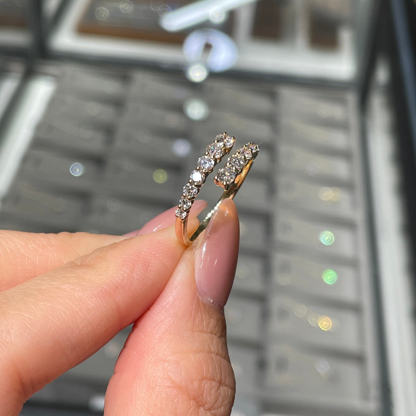 Lab diamond round 0.6ct half eternity z open ring