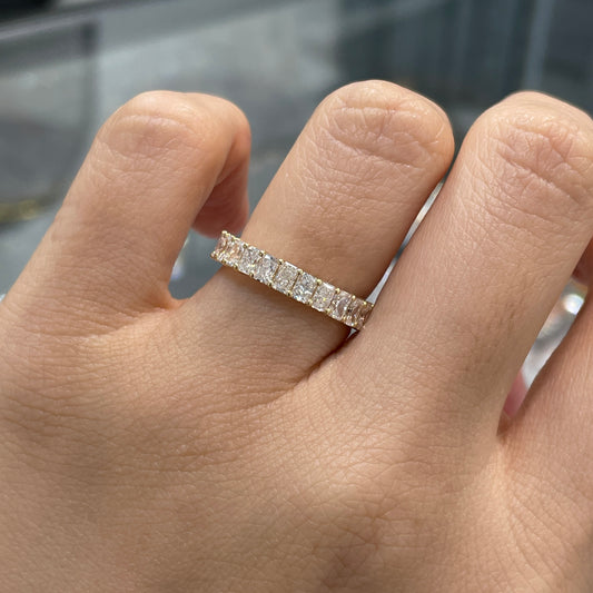 Lab diamond Radiant cut 1.1ct half eternity straight vertical line band ring
