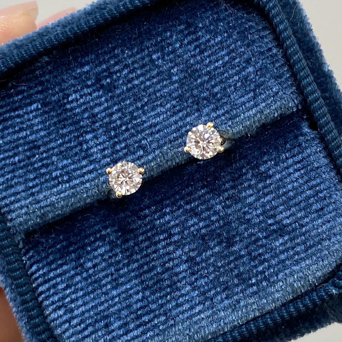 lab daimond Round 0.4ct duo invisible open pinky ring